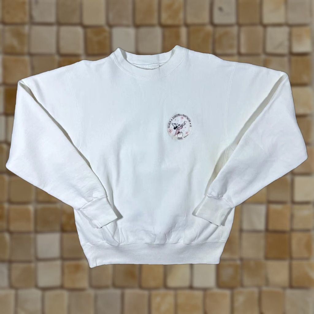 Disney VINTAGE Disney Embroidered White Sweatshirt M 1988 Silver Screen Partners IV Mens Pullover Sweatshirt Shirt White Womens? Size US M / EU 48-50 / 2 - 1 Thumbnail