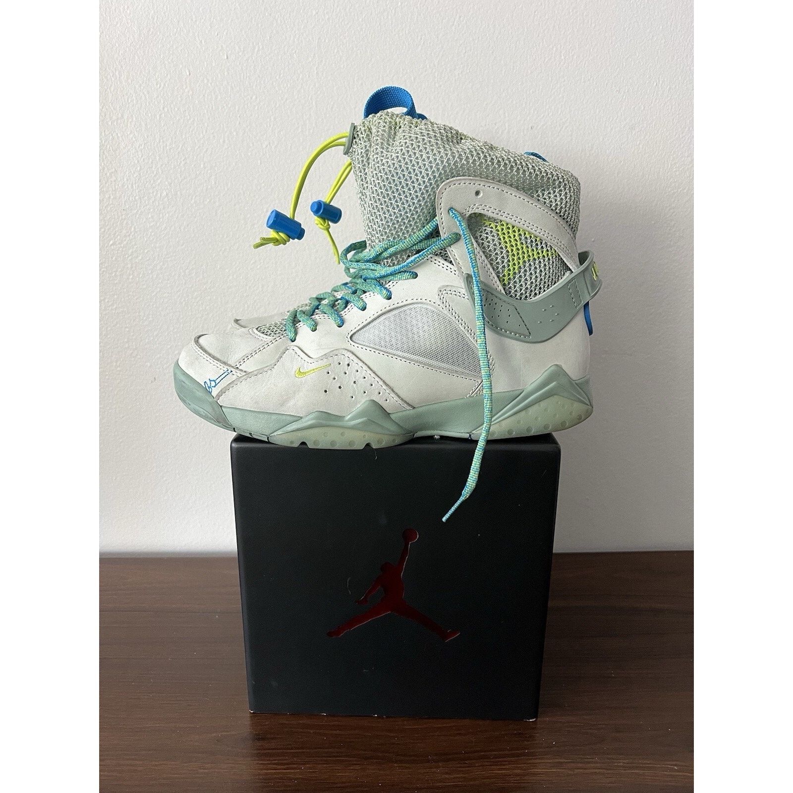 Nike AIR JORDAN 7 SP BEPHIES BEAUTY SUPPLY SIZE W 10 Men 8.5 Size US 8.5 / EU 41-42 - 1 Thumbnail