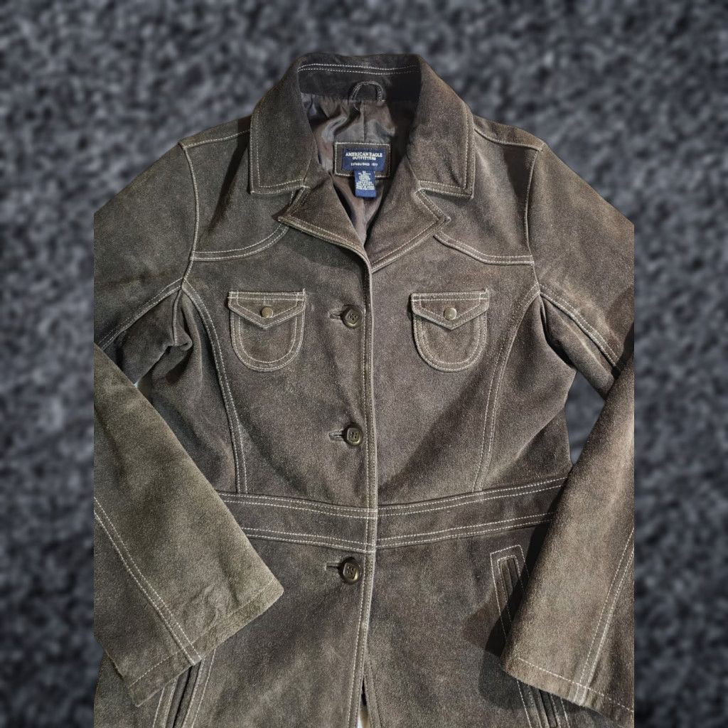 American Eagle Outfitters American Eagle Brown 100% Genuine Leather Suede Western Style Button-up Jacket M Women Size M / US 6-8 / IT 42-44 - 1 Thumbnail