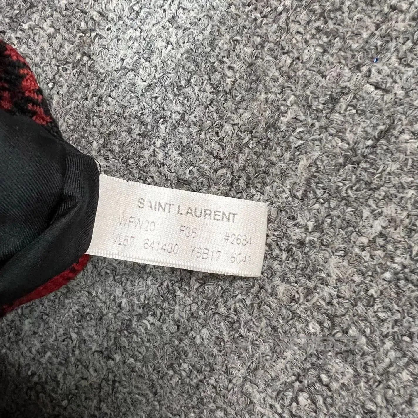 Saint Laurent Paris Saint Laurent Red Plaid Velvet Collar Blazer. Size XS / US 0-2 / IT 36-38 - 6 Thumbnail