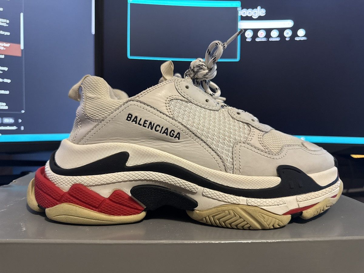 Balenciaga Balenciaga Triple S Gray/White/Red/Black Size US 7 / EU 40 - 1 Thumbnail