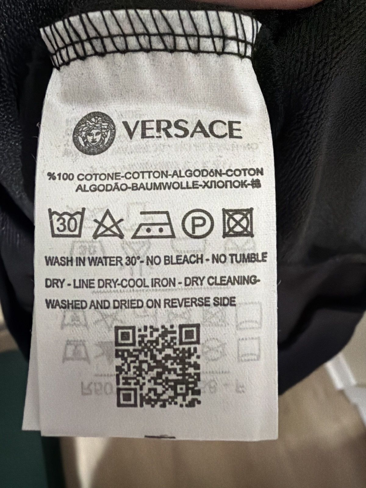 Versace Versace Embroidered Logo Crewneck Sweatshirt – Black – L Size US L / EU 52-54 / 3 - 5 Thumbnail