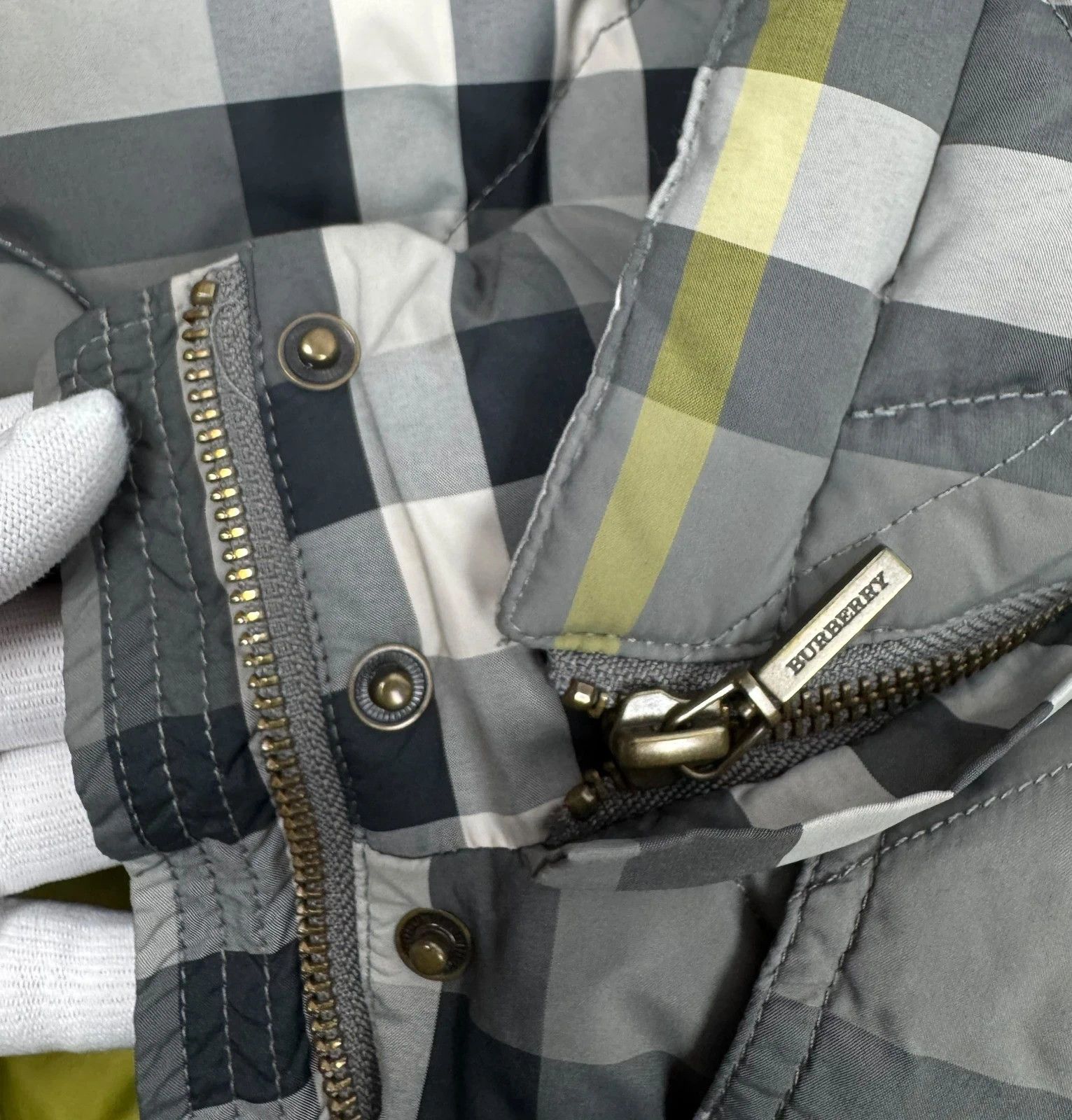 Burberry Burberry Down Puffer Jacket Checkered Hooded size 14Y S Size S / US 4 / IT 40 - 20 Thumbnail