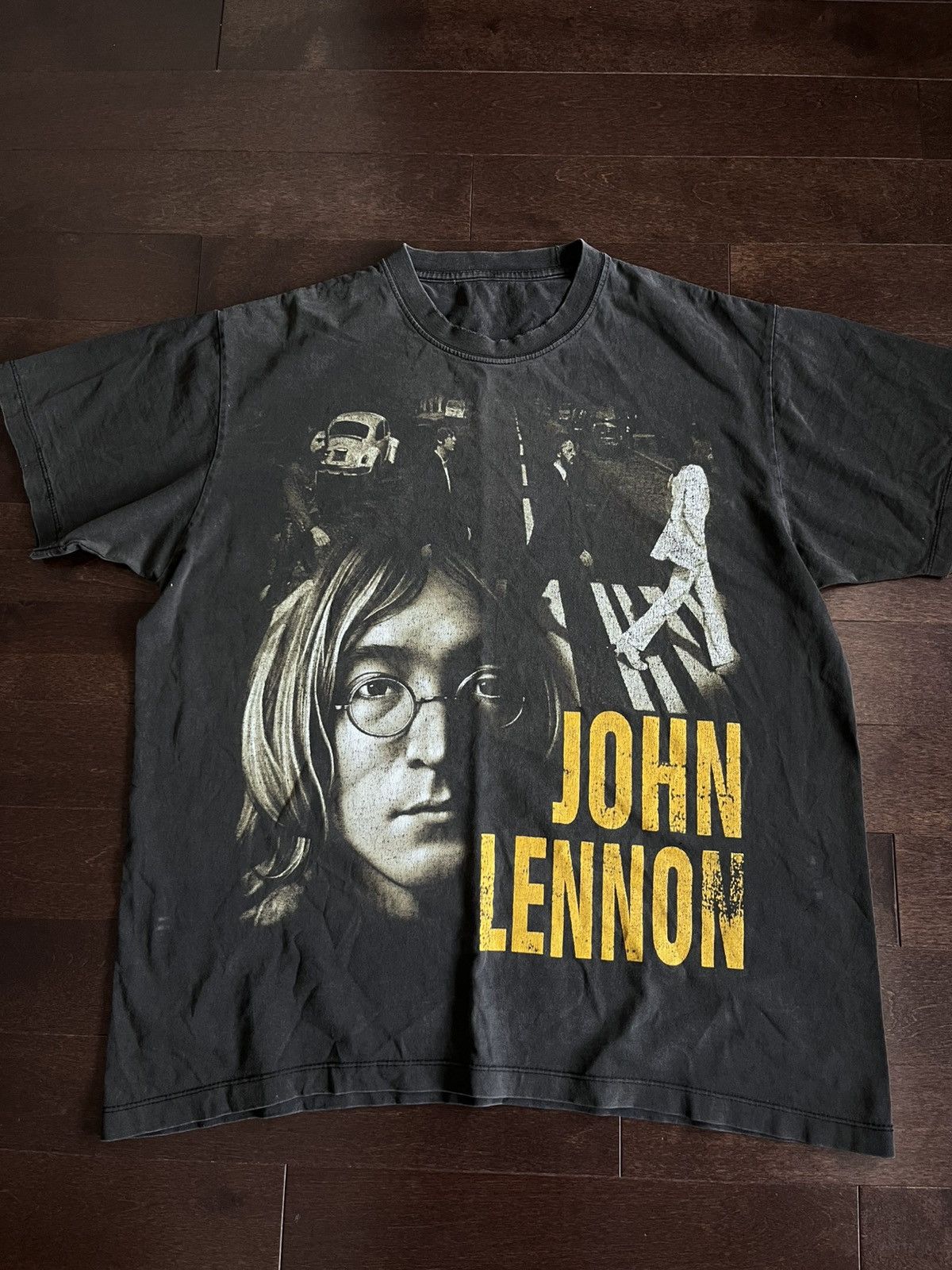 Other Vintage John Lennon Beatles Abbey Road Distressed Band Shirt Size US L / EU 52-54 / 3 - 1 Thumbnail