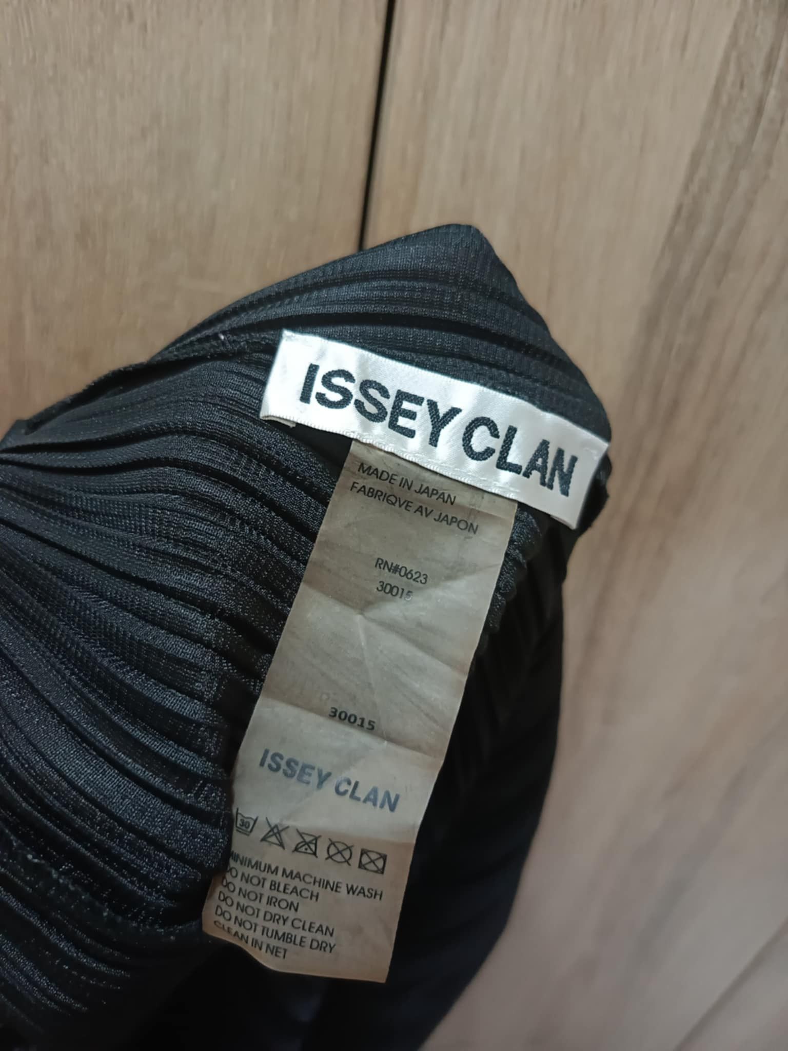 Issey Miyake ISSEY CLAN ISSEY MIYAKE pleated trouser Size 25" / US 0 / IT 36 - 2 Thumbnail