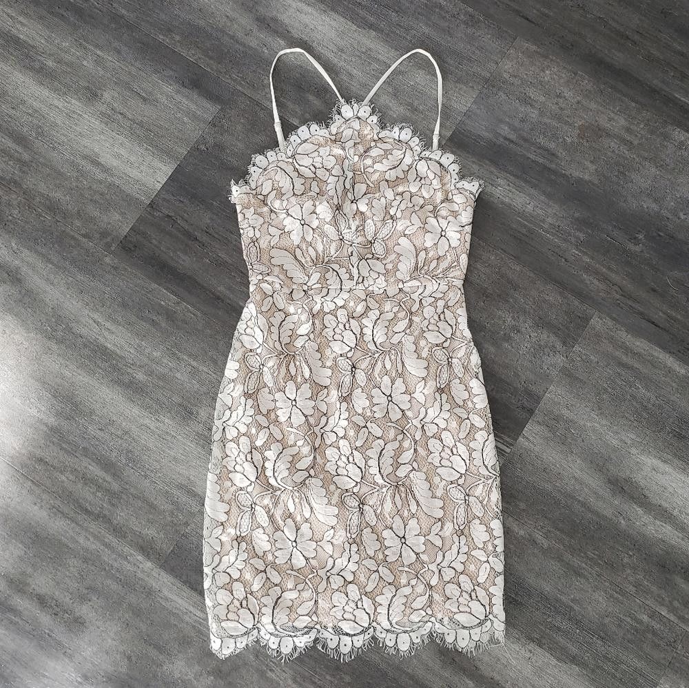 Lulus White Nude Lace Detailed Lulu's Dressy Mini Size XS / US 0-2 / IT 36-38 - 1 Thumbnail