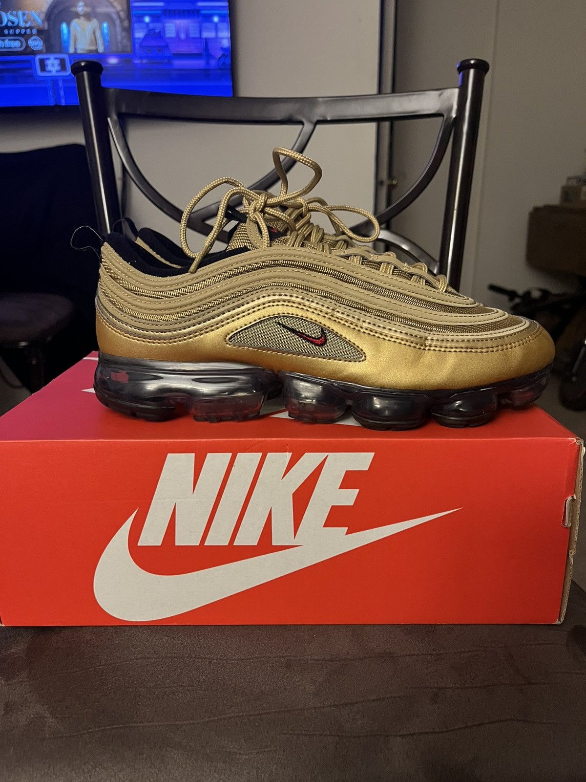 Nike 2018 Nike Air Vapormax 97 'Metallic Size US 10.5 / EU 43-44 - 2 Thumbnail