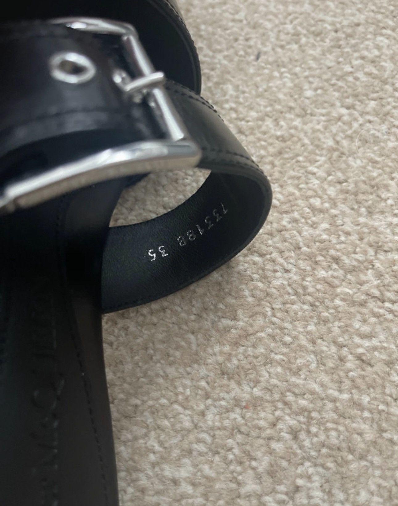 Alexander McQueen Alexander McQueen buckled leather mules. UK2-2.5, EU35 Size US 5 / IT 35 - 8 Thumbnail