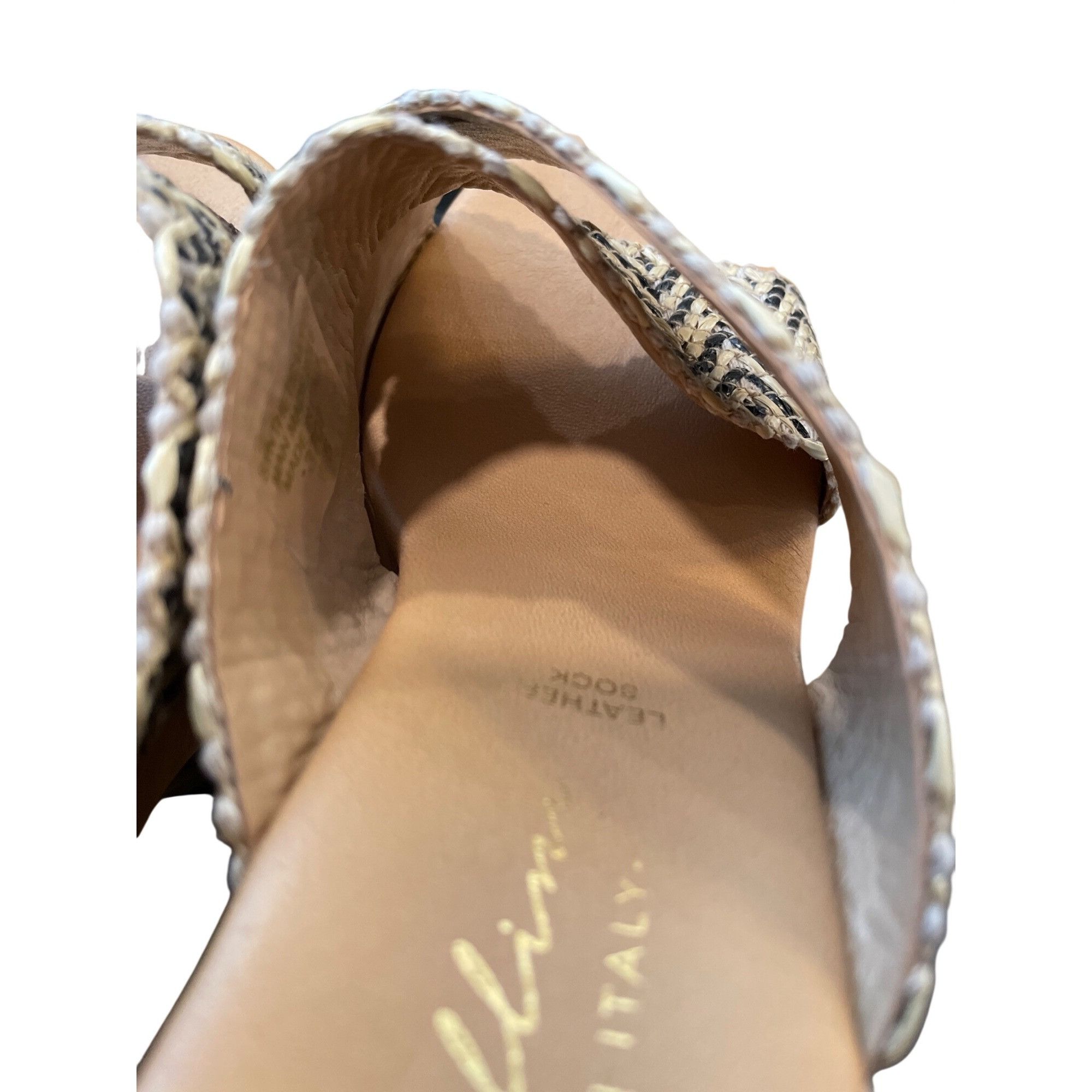 Other Avellini Italian made purple beige geometric 3.5" block heel Size US 6.5 / IT 36.5 - 9 Thumbnail