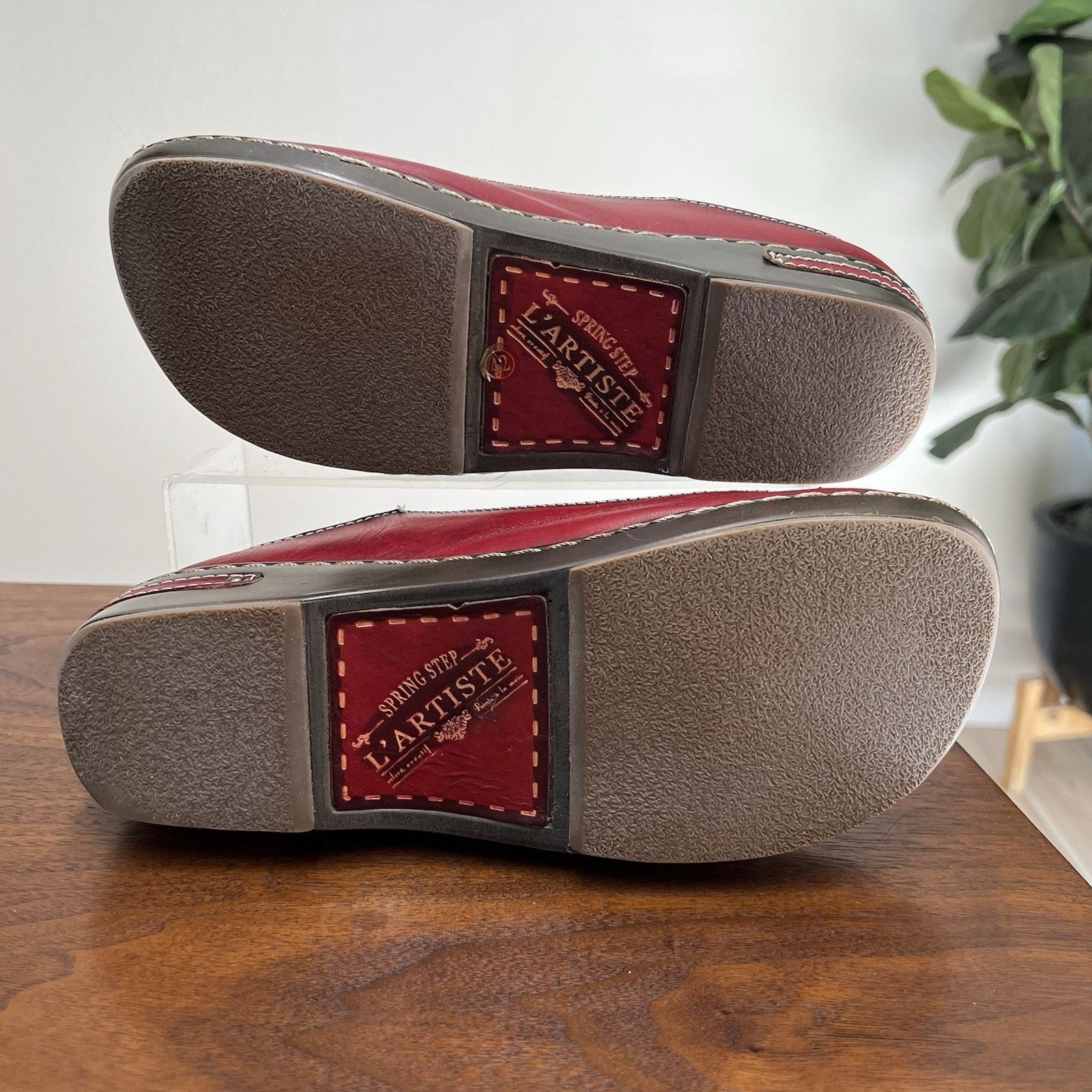 Other L'Artiste by Spring Step Mule Womens Red Leather Clog 11.5 Size US 11.5 / IT 41.5 - 4 Thumbnail