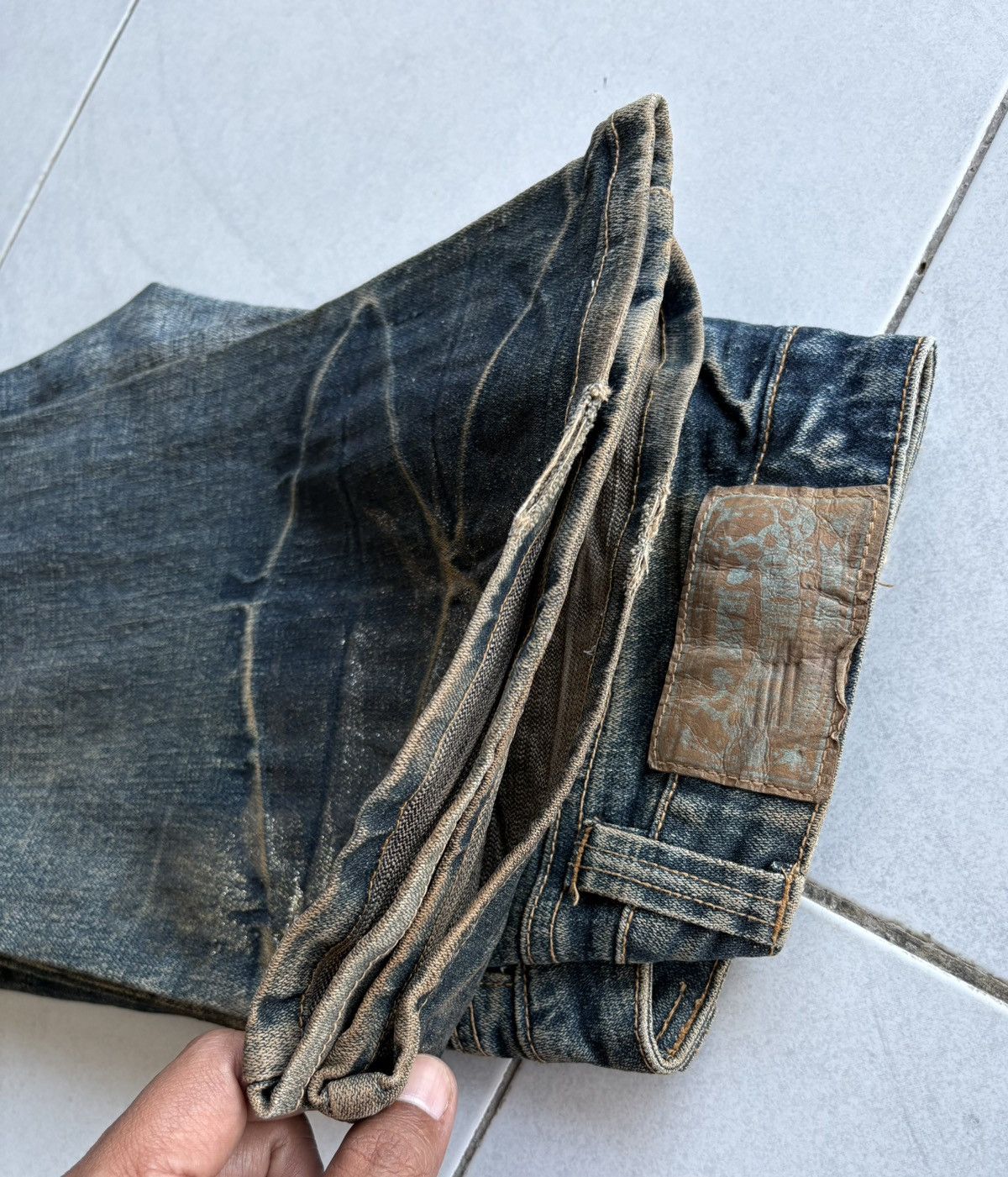 Japanese Brand Japanese High Quality Flared Jeans Distressed Denim Size US 29 - 16 Thumbnail