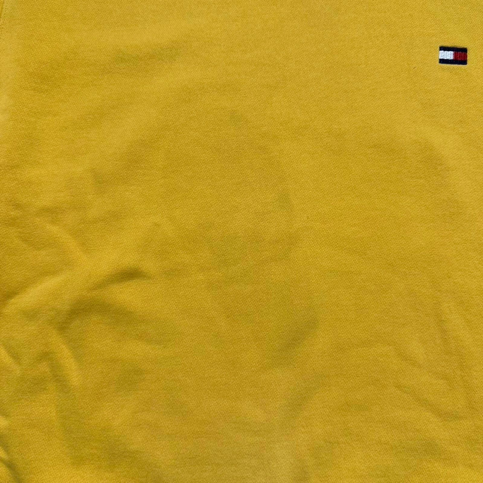 Tommy Hilfiger Vintage 90s Tommy Hilfiger Embroidered Crewneck Sweatshirt Size US M / EU 48-50 / 2 - 4 Thumbnail