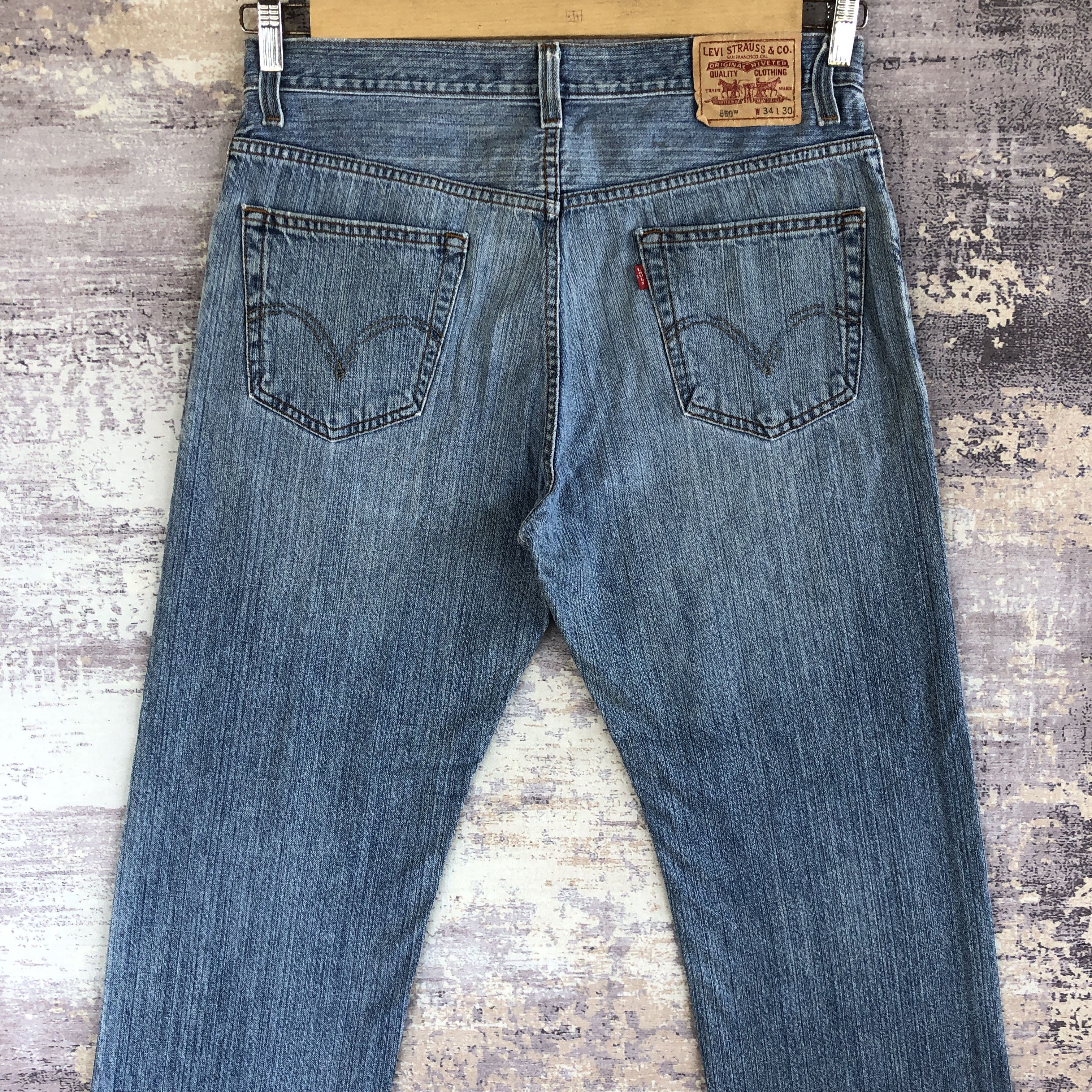 Levi's Vintage Levis 559 Baggy Jeans Levi's Light Wash Faded Denim Size US 34 / EU 50 - 4 Thumbnail