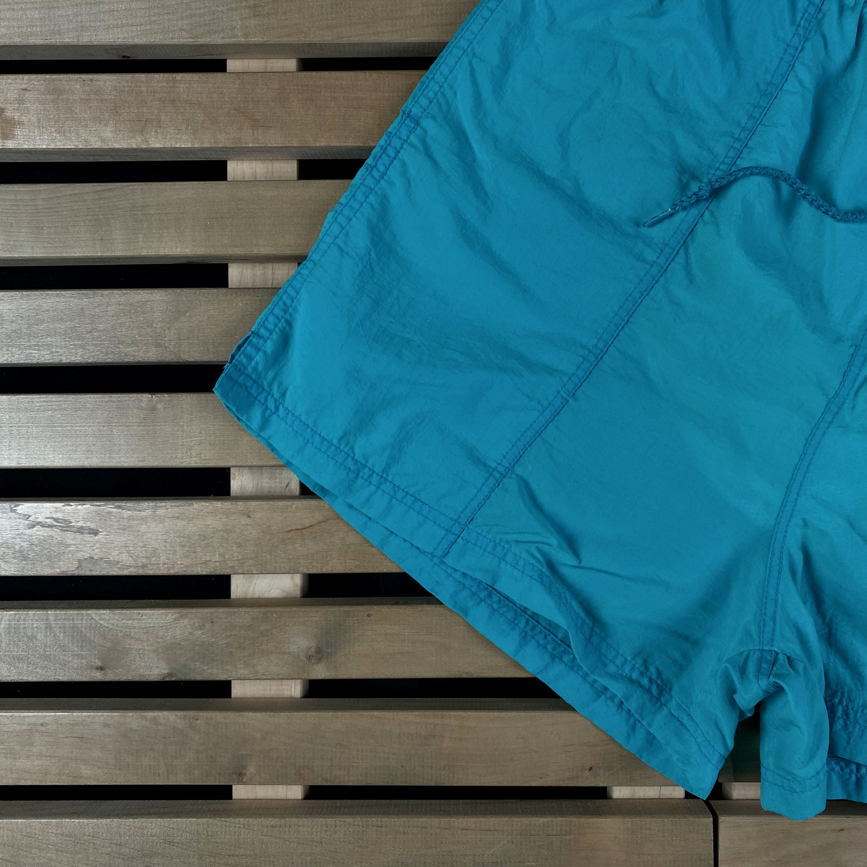 Reebok × Vintage Mens Shorts Reebok Vintage Size L Nylon Size US 34 / EU 50 - 3 Thumbnail