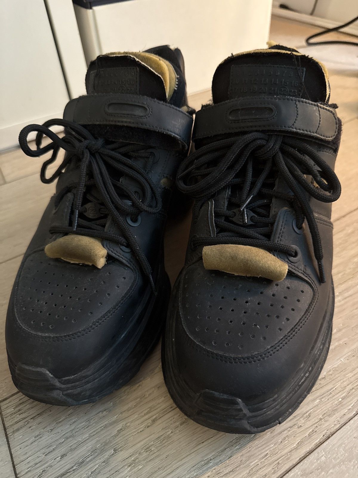 Maison Margiela Margiela sneaker boot 44 fits like 44.5 Size US 11 / EU 44 - 1 Thumbnail