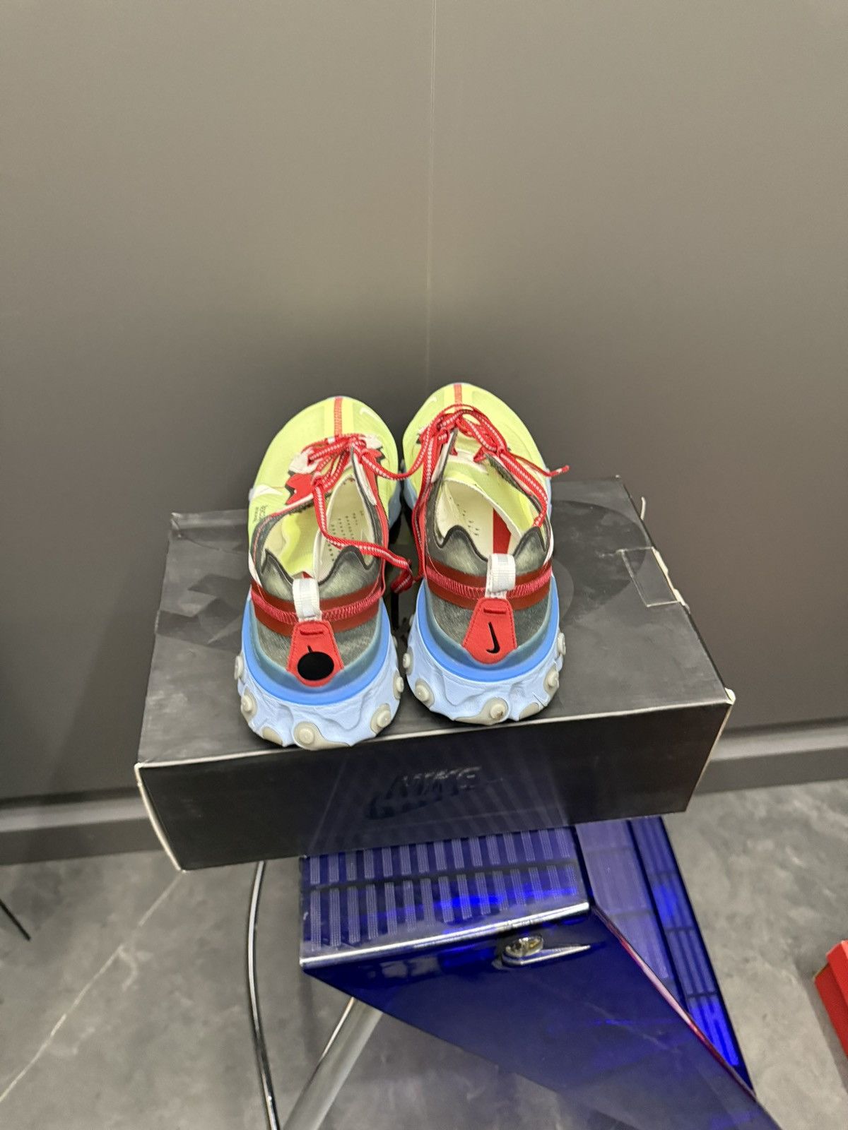 Nike × Undercover Nike React Element 87 Undercover Volt BQ2718-700 Size 9.5 Size US 9.5 / EU 42-43 - 4 Thumbnail