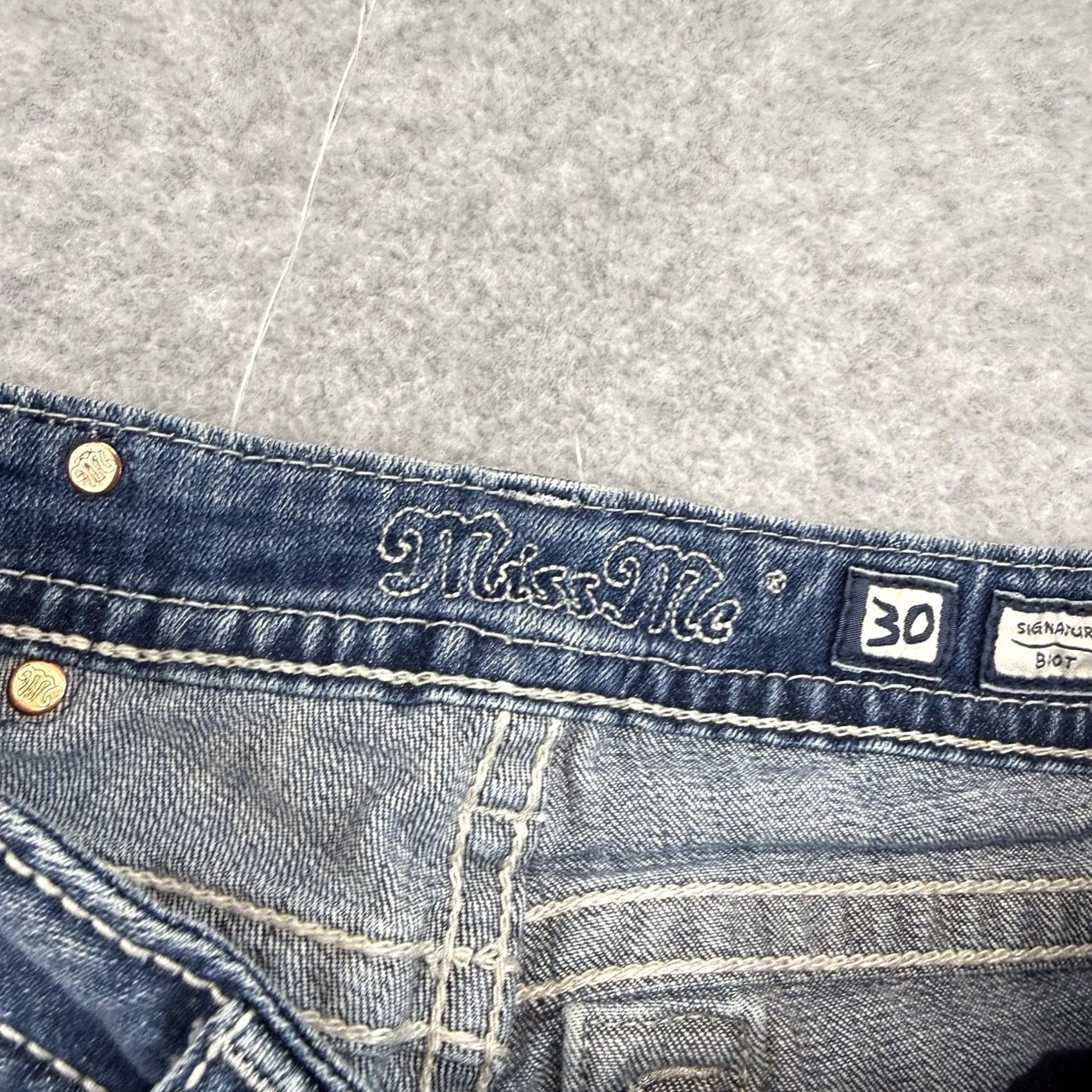 Miss Me Y2K Miss Me Signature Rise Boot Stretch Jeans 30 Embroidered Blue Denim Women Buckle Bke Size 30" / US 8 / IT 44 - 4 Thumbnail