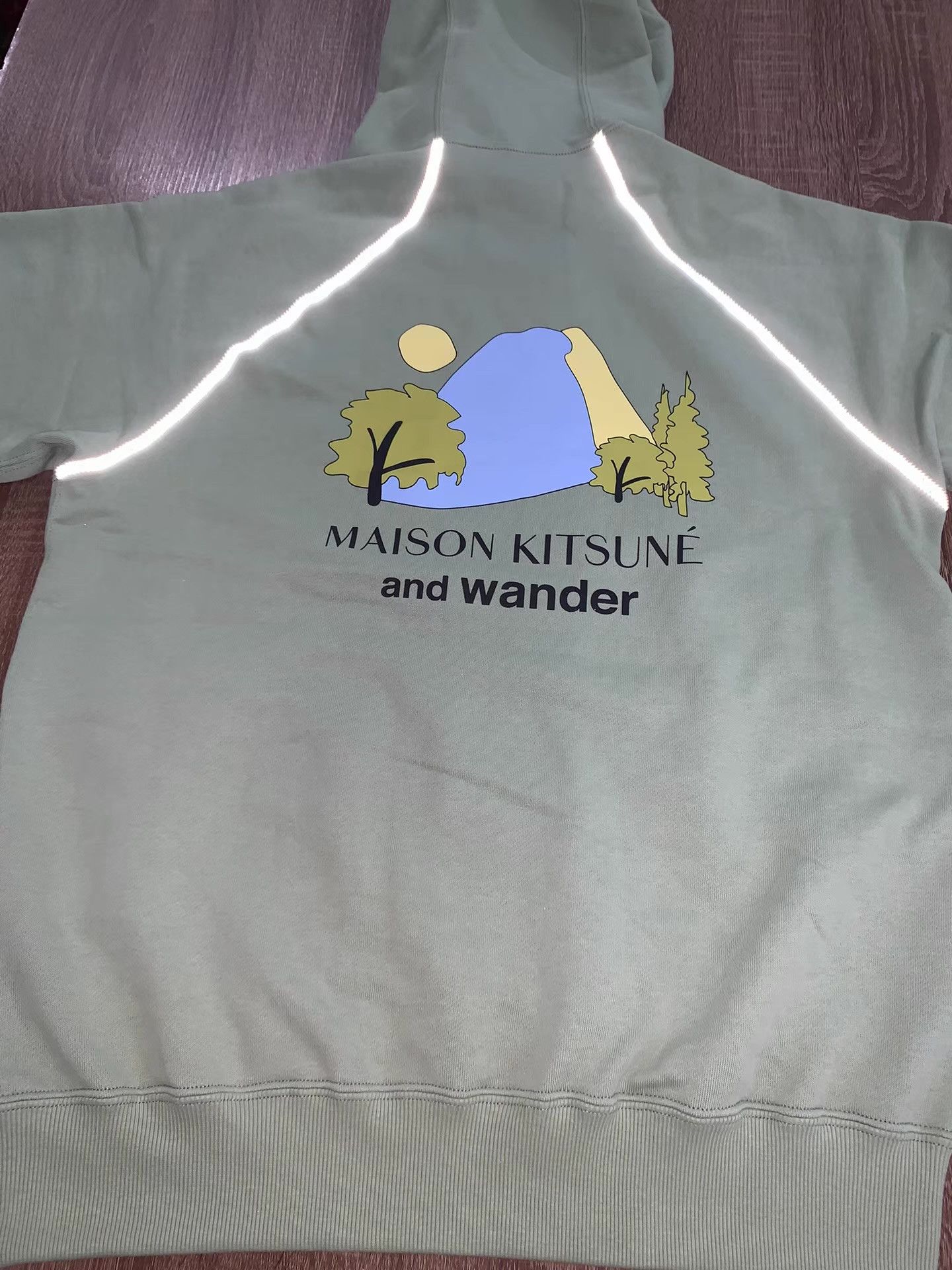 And Wander MAISON KITSUNÉ × and wander Dry Cotton Sweatshirt Ｑ22 Size US M / EU 48-50 / 2 - 3 Thumbnail