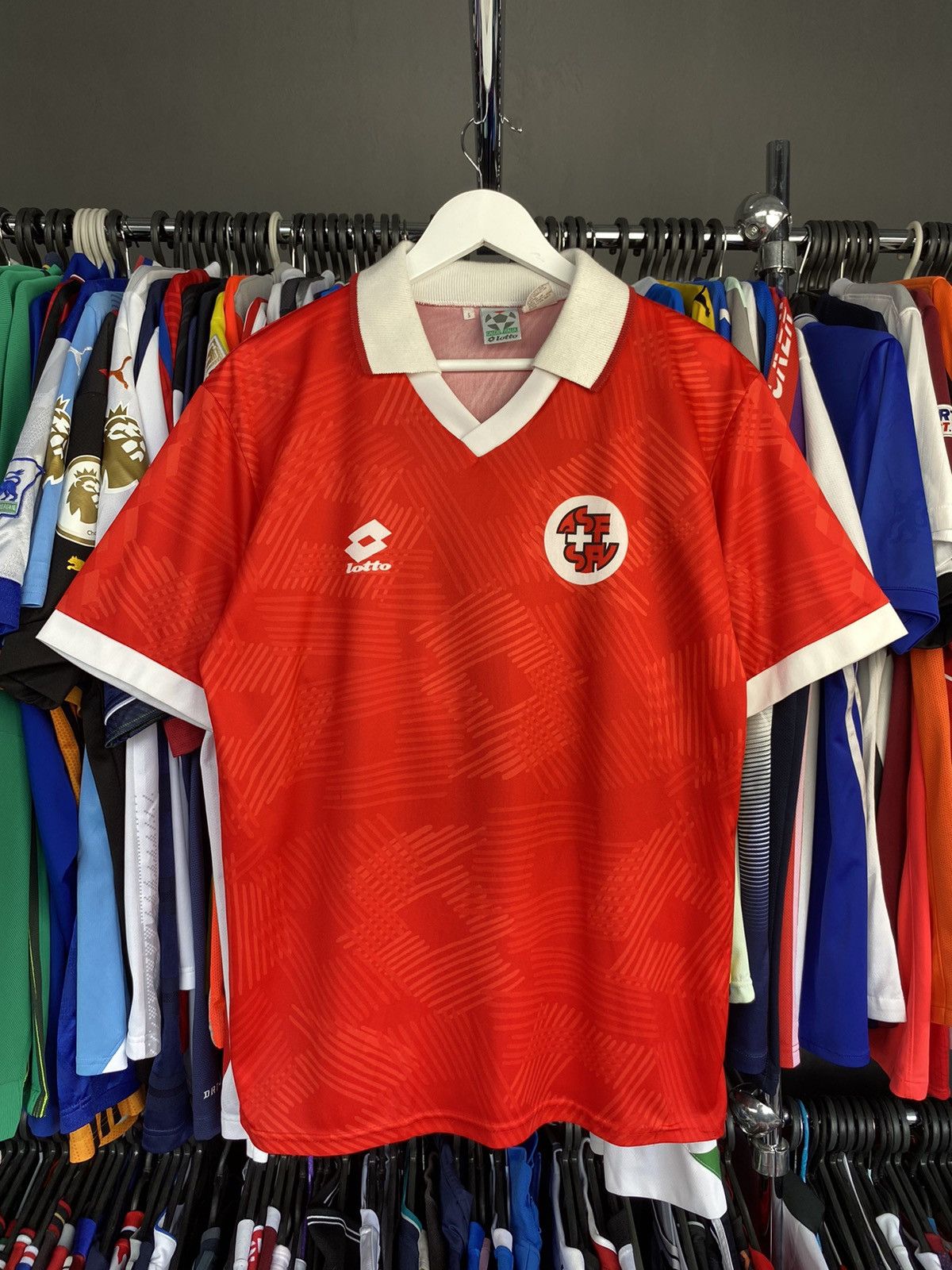 Lotto Sport 1992/94 LOTTO SWITZERLAND HOME SOCCER FOOTBALL JERSEY SHIRT Size US S / EU 44-46 / 1 - 1 Thumbnail