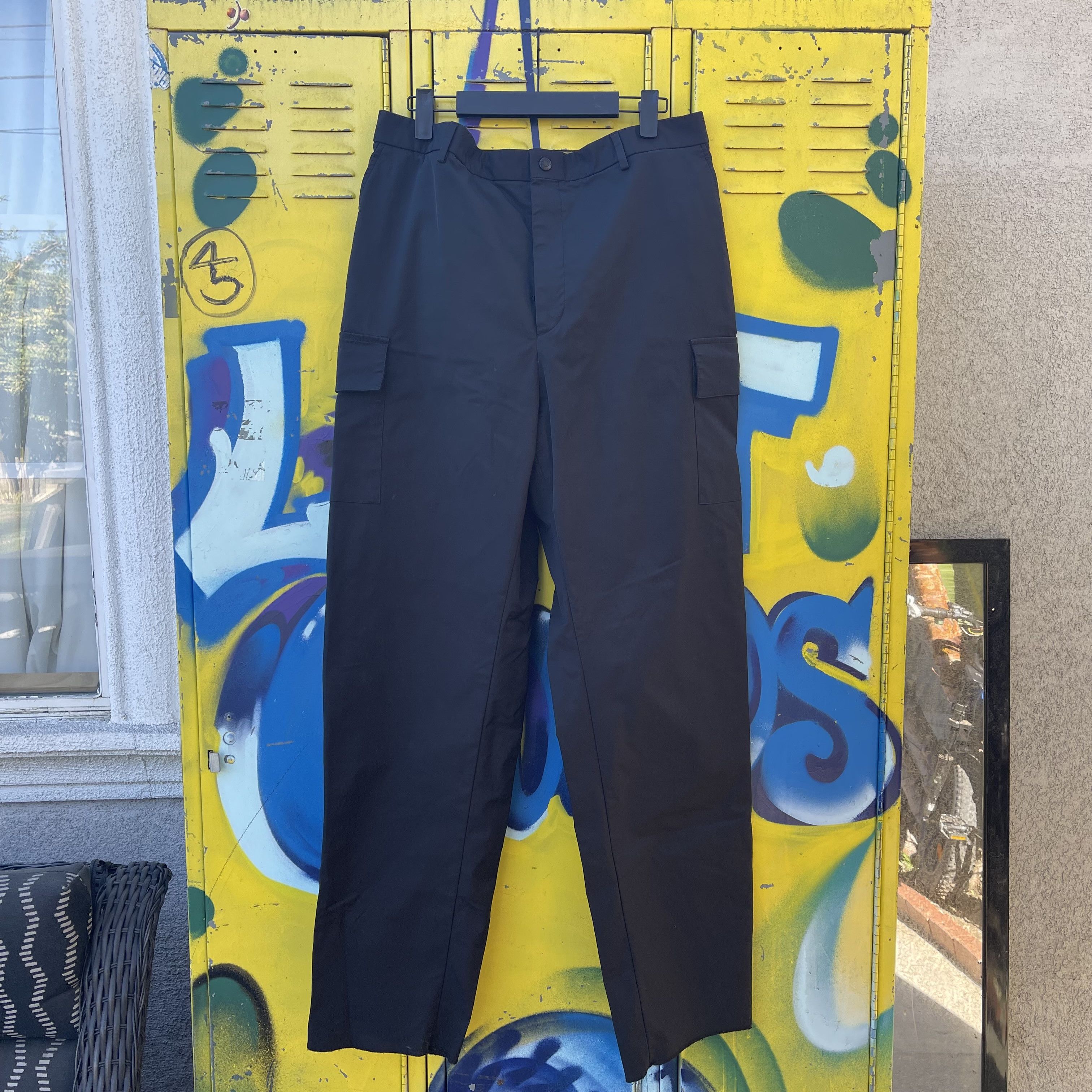 Valentino Valentino VLTN Cargo Trousers Size US 34 / EU 50 - 2 Thumbnail