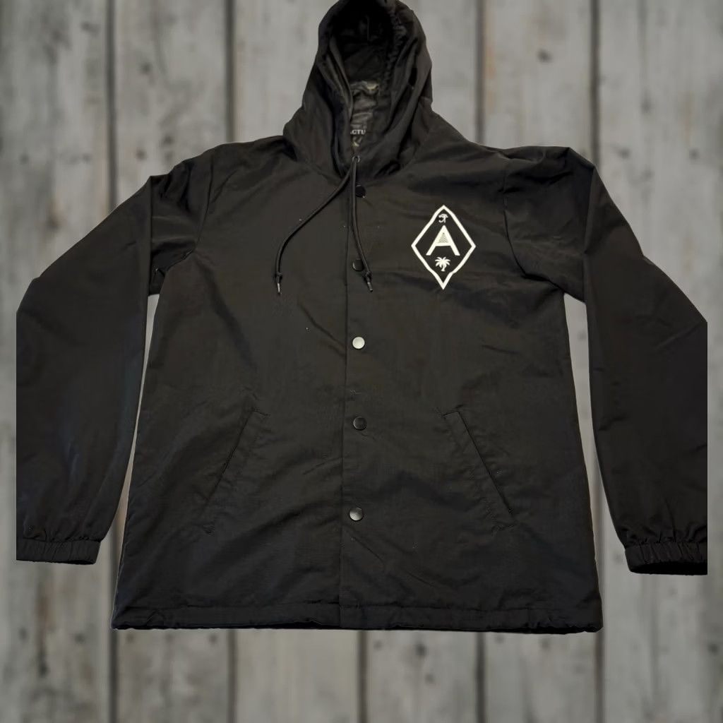 Paradise Actual Pain Jacket Hooded Button Paradise City California Men’s M Black Nylon Baseball City Mens Medium - READ Size US M / EU 48-50 / 2 - 1 Thumbnail
