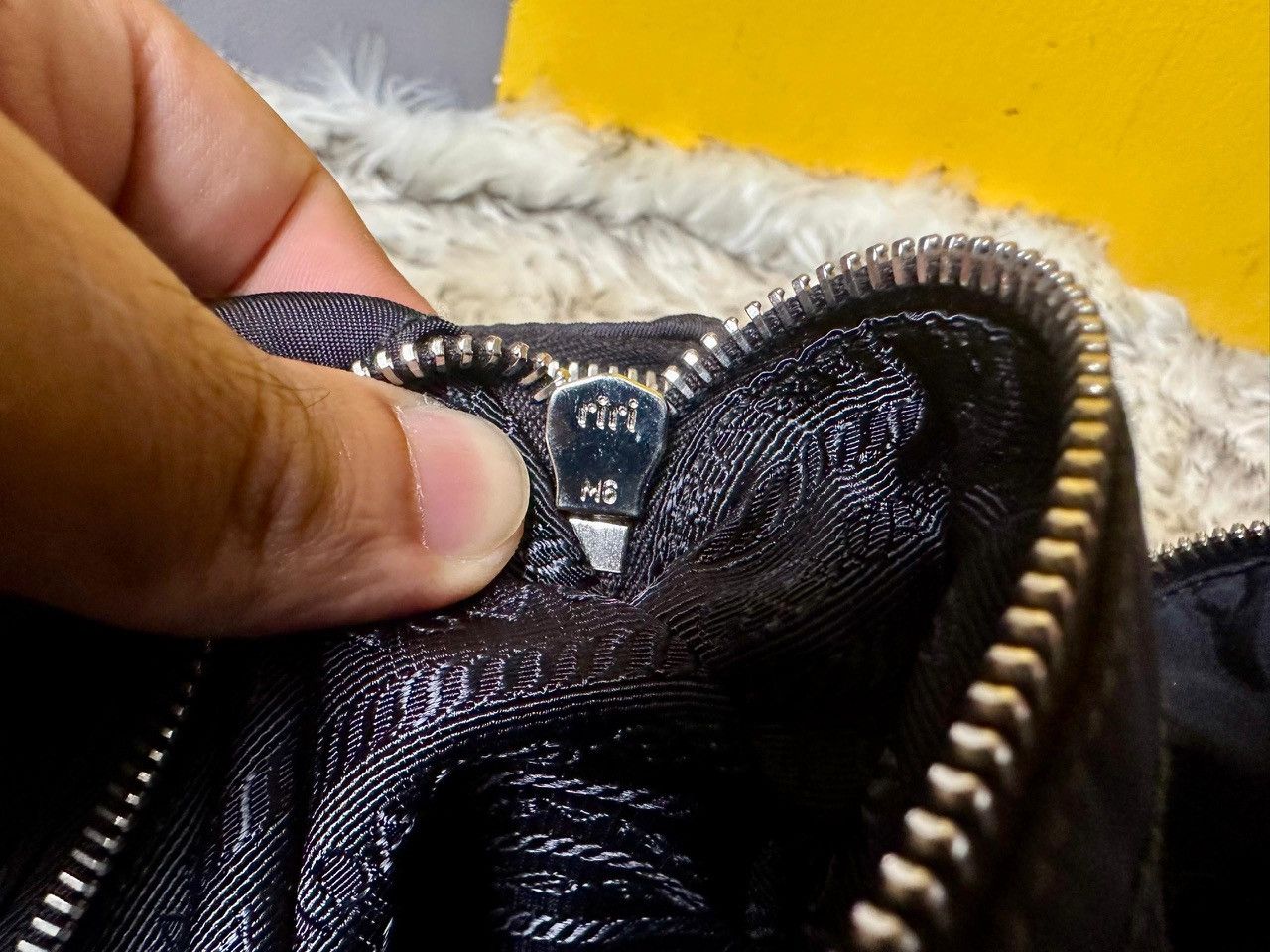 Prada Prada Bomber Convertible Quilted Size ONE SIZE - 12 Thumbnail