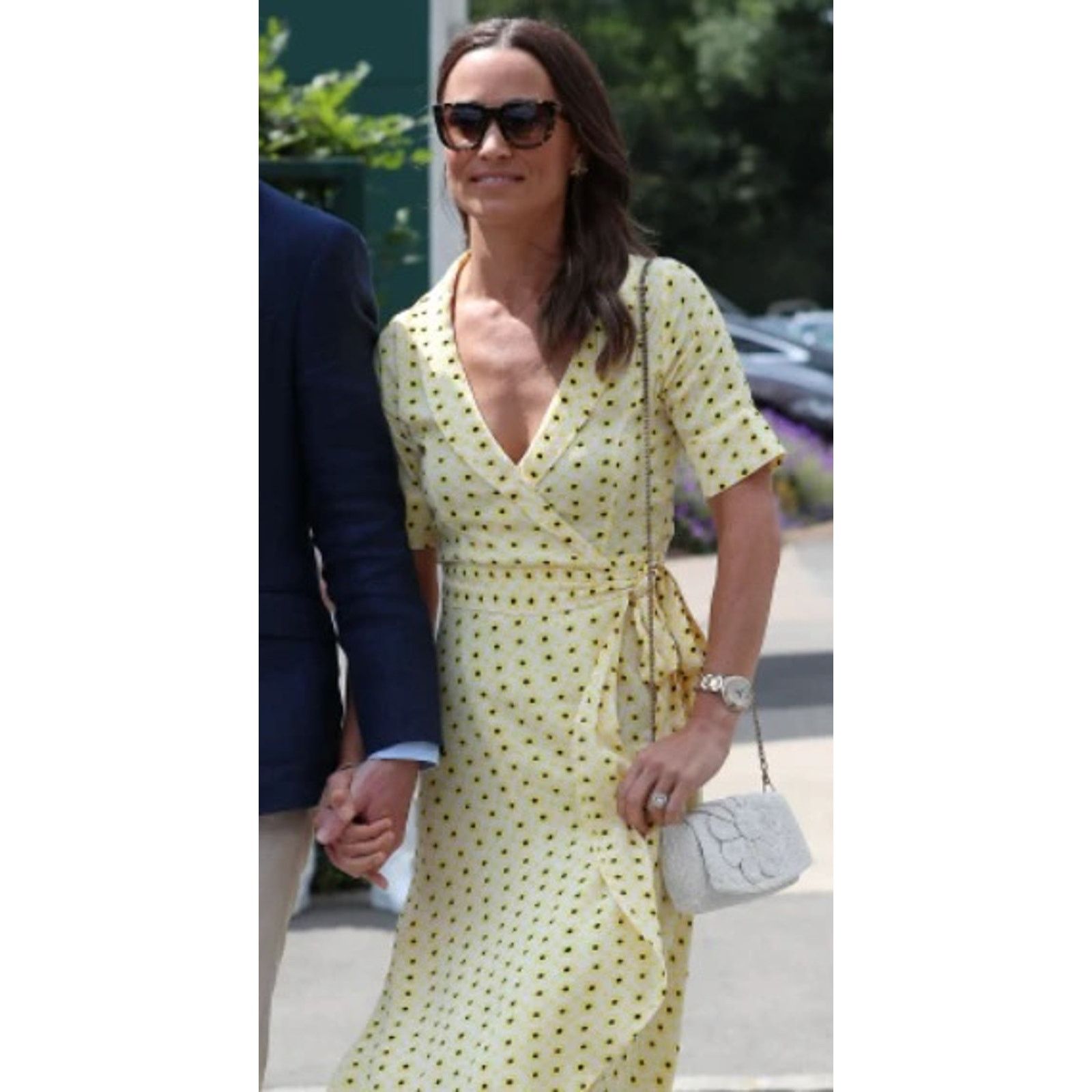 Ganni Ganni Sunflower Polkadot Wrap Dress Pippa Middleton 36 US 4 Size S / US 4 / IT 40 - 2 Thumbnail
