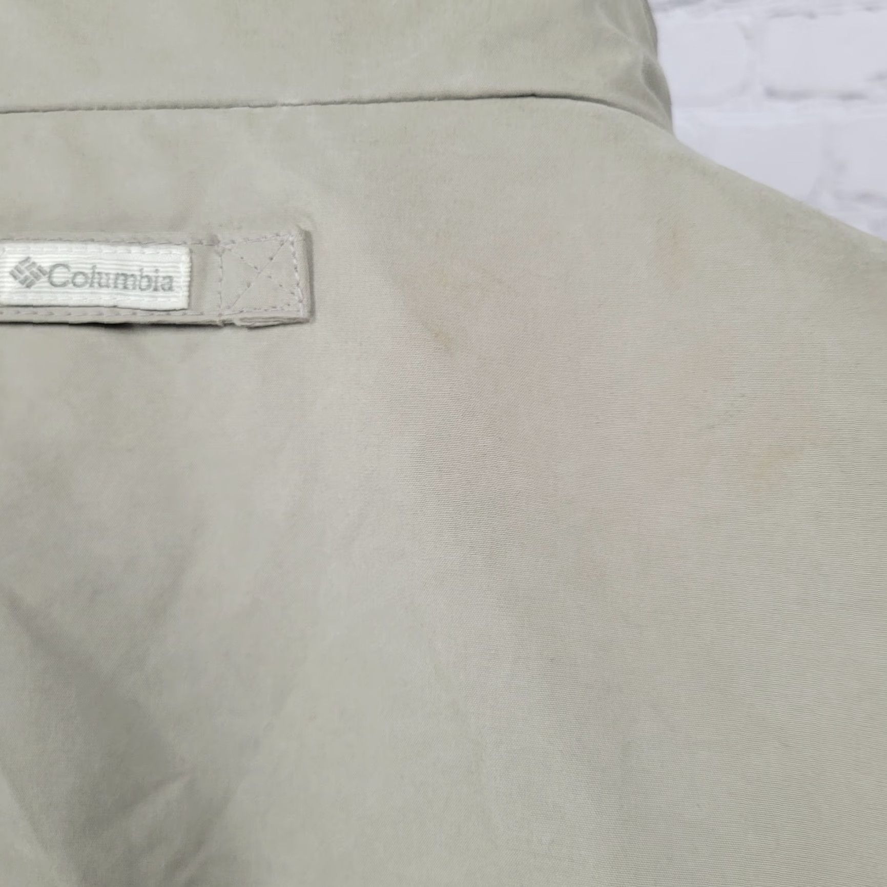 Vintage VINTAGE Columbia Beige Grey Microfiber Insulated Fleece Lined Inner Pockets Jacket XLT Size US XL / EU 56 / 4 - 7 Thumbnail