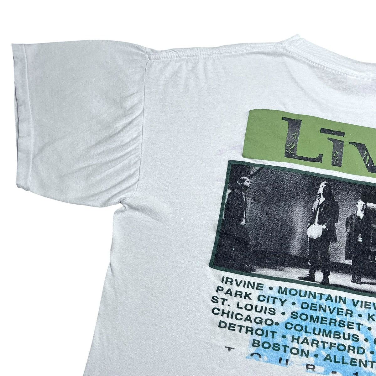 Band Tees Vintage 1995 Live Throwing Copper Tour Band Graphic T-Shirt Size US XL / EU 56 / 4 - 13 Thumbnail