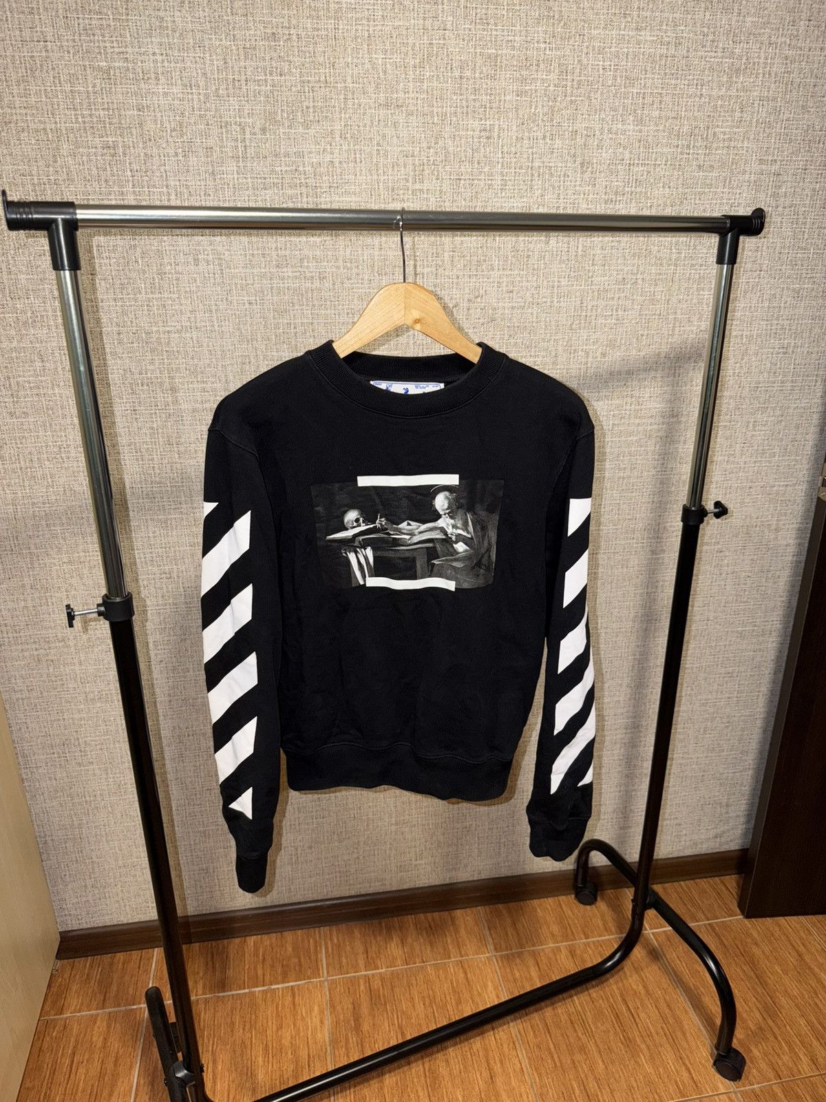 Off-White OFF WHITE CARAVAGGIO BLACK SWEATSHIRT Size US XS / EU 42 / 0 - 1 Thumbnail