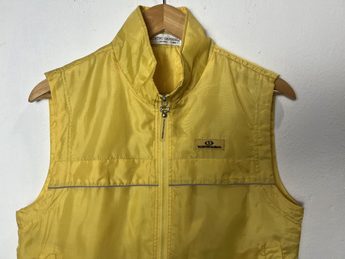Valentino Vintage Valentino Gabbana Nylon Zip Up Vest Size US M / EU 48-50 / 2 - 3 Thumbnail