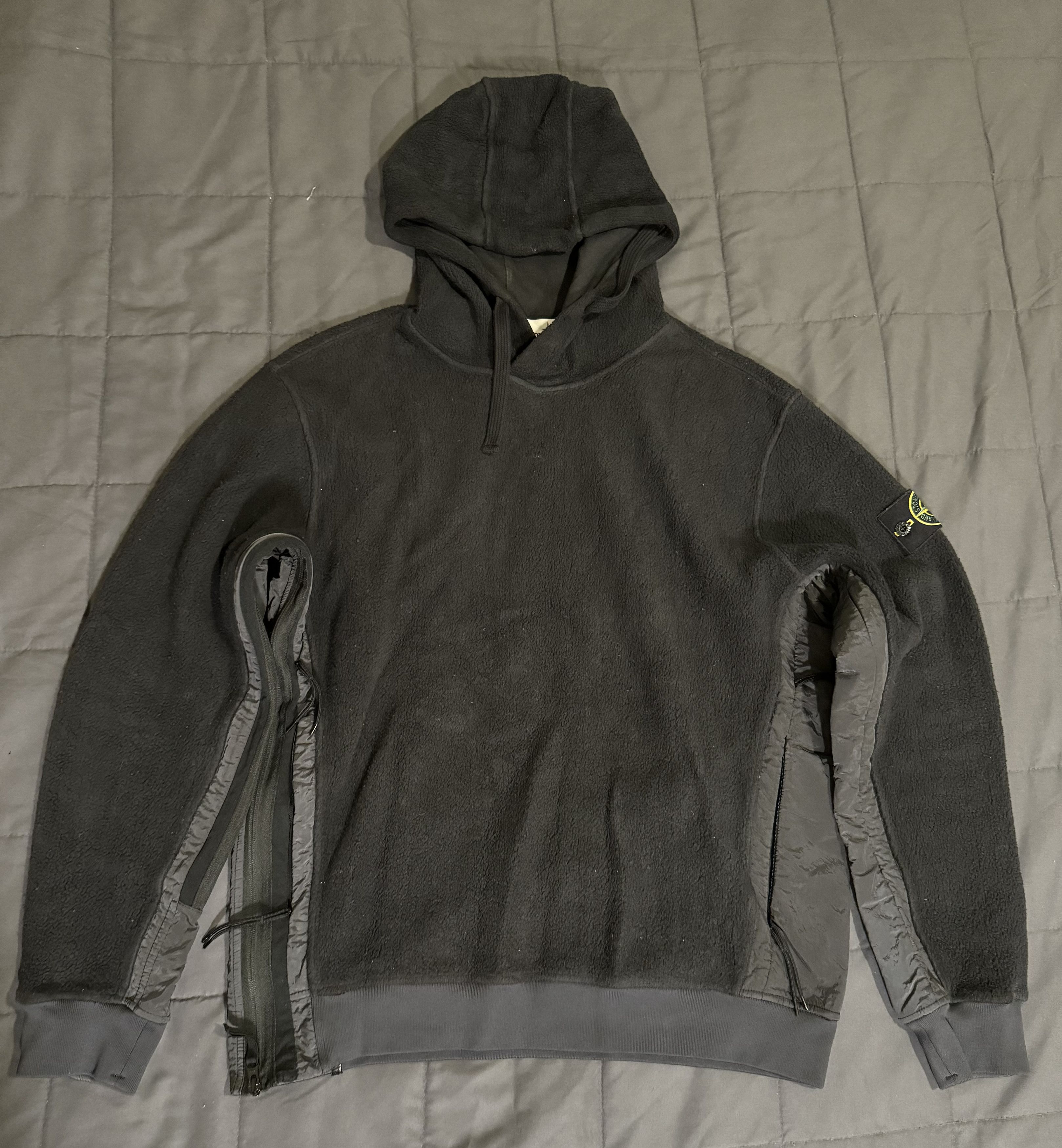 Stone Island Stone Island Fleece Hoodie w/ Nylon Metal Paneling 671564038 Size US XL / EU 56 / 4 - 1 Thumbnail