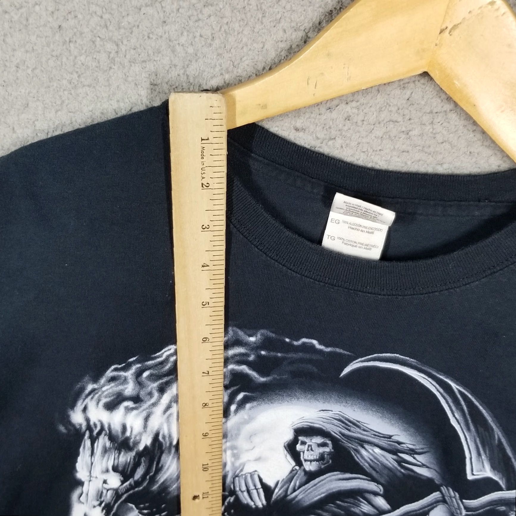 Gildan Vintage Y2K Grim Reaper Snake T Shirt Gildan XL Black Crew Neck Short Sleeve Men’s T-Shirt Emo Skate Retro Grunge Accessories Logo 90s Size US XL / EU 56 / 4 - 4 Thumbnail