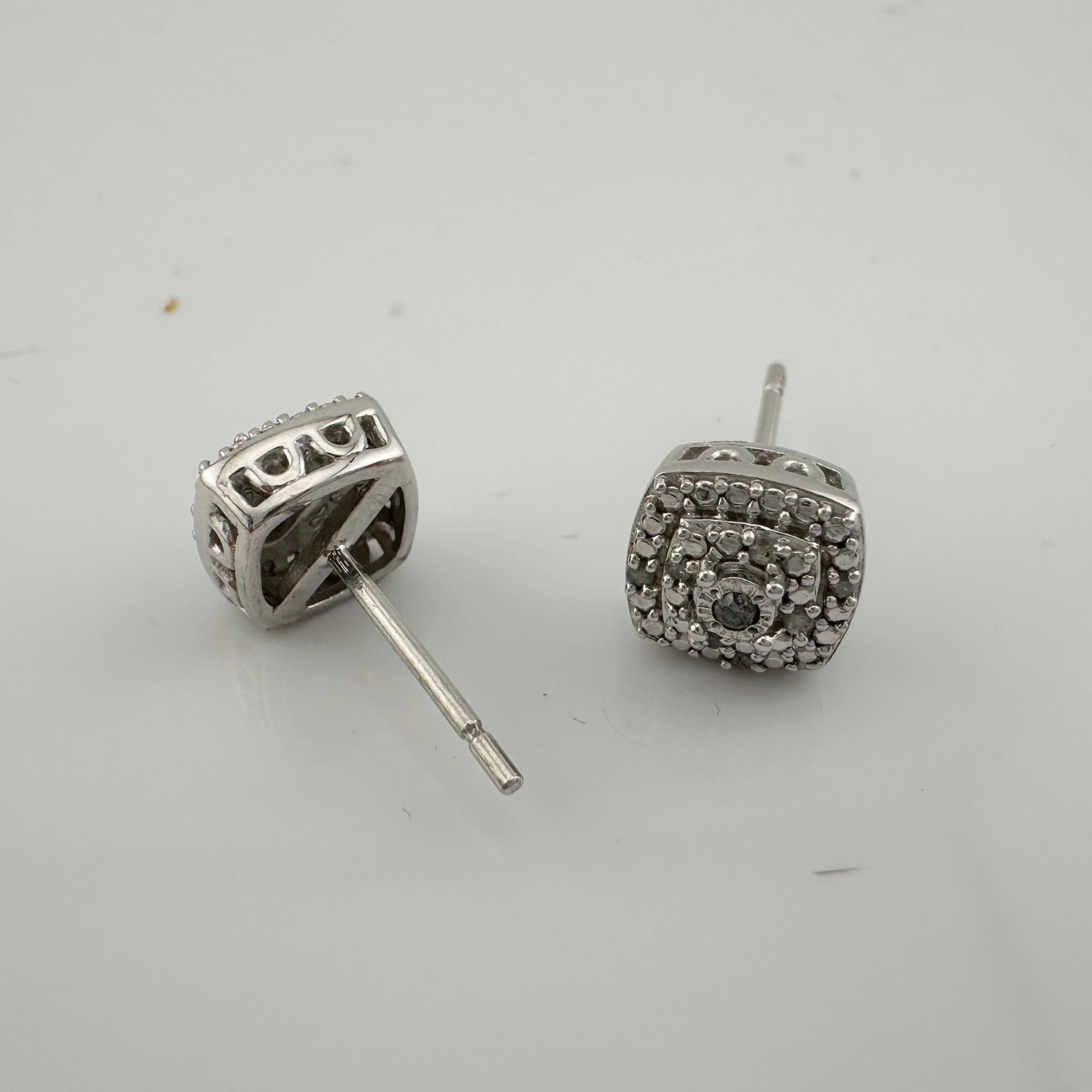 Other Natural Diamond Cushion Cut Stud Earrings Sterling Size ONE SIZE - 7 Thumbnail