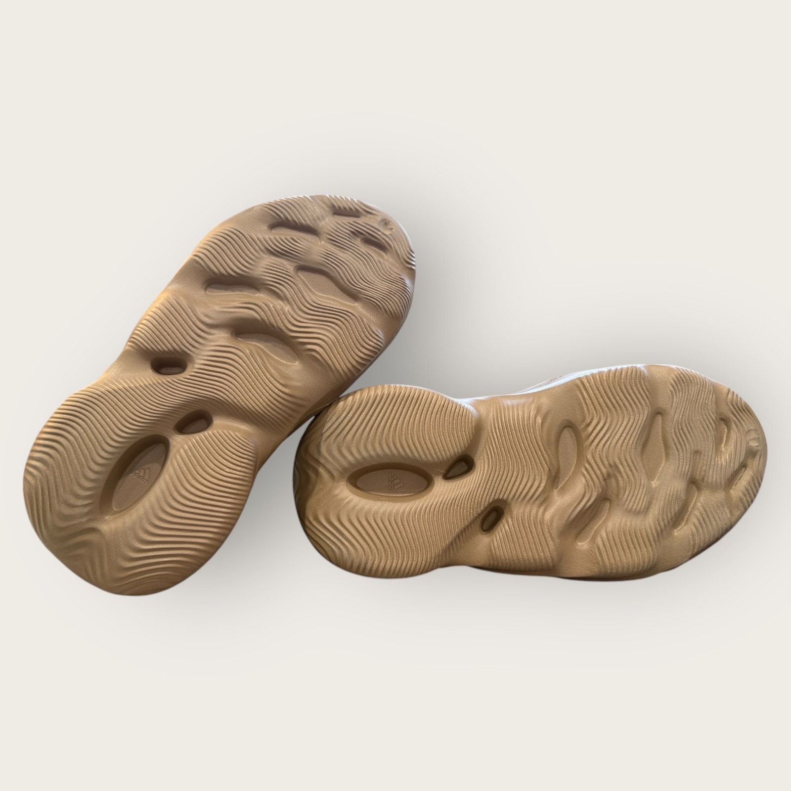 Yeezy Yeezy Foam Runner ‘Clay Taupe’ Size US 6 / IT 36 - 6 Thumbnail