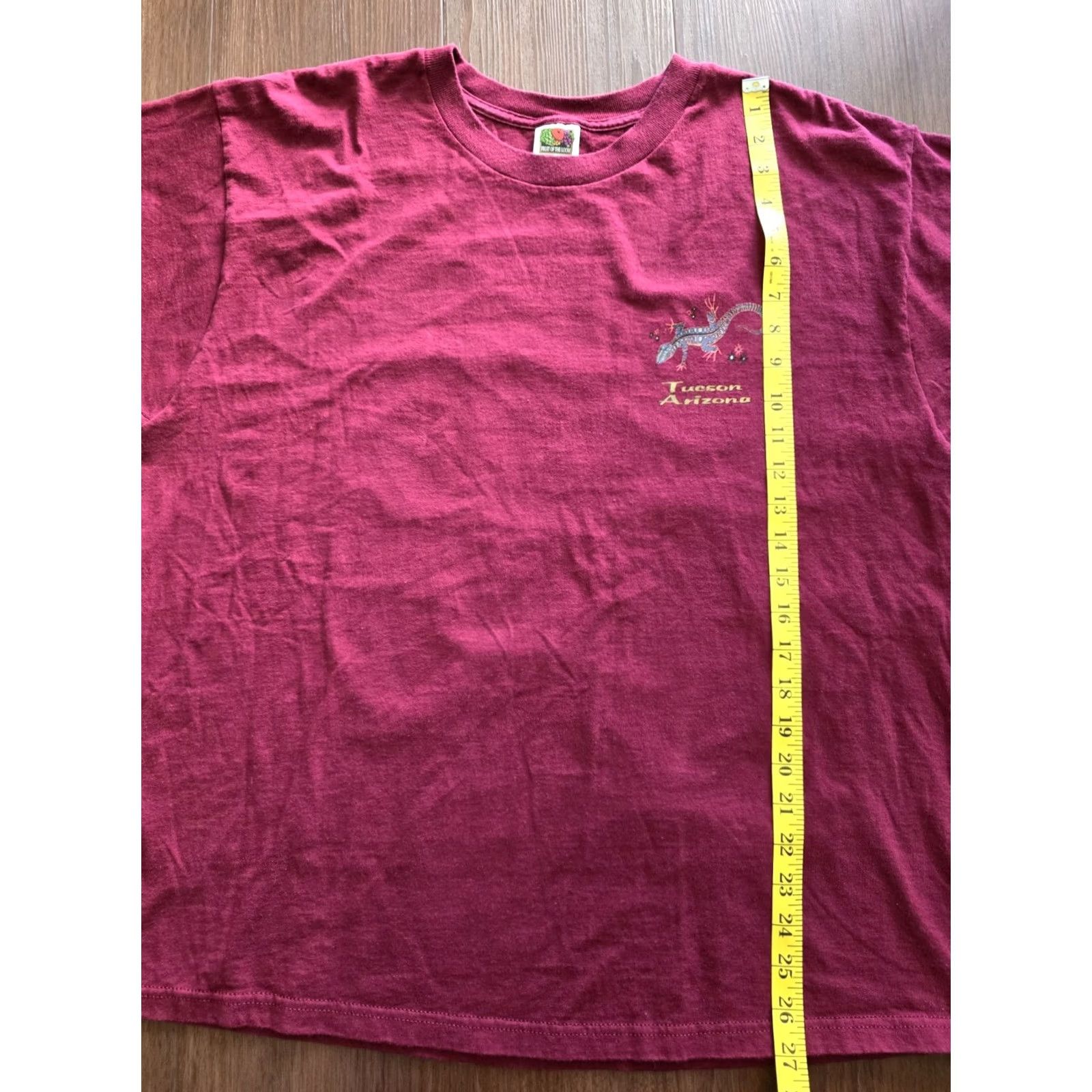 Fruit Of The Loom VINTAGE 1990s Y2K Tucson Arizona Lizard Tee XL Double Sided Southwestern Cotton Graphic Tee Unisex Maroon 1990s Size US XL / EU 56 / 4 - 7 Thumbnail