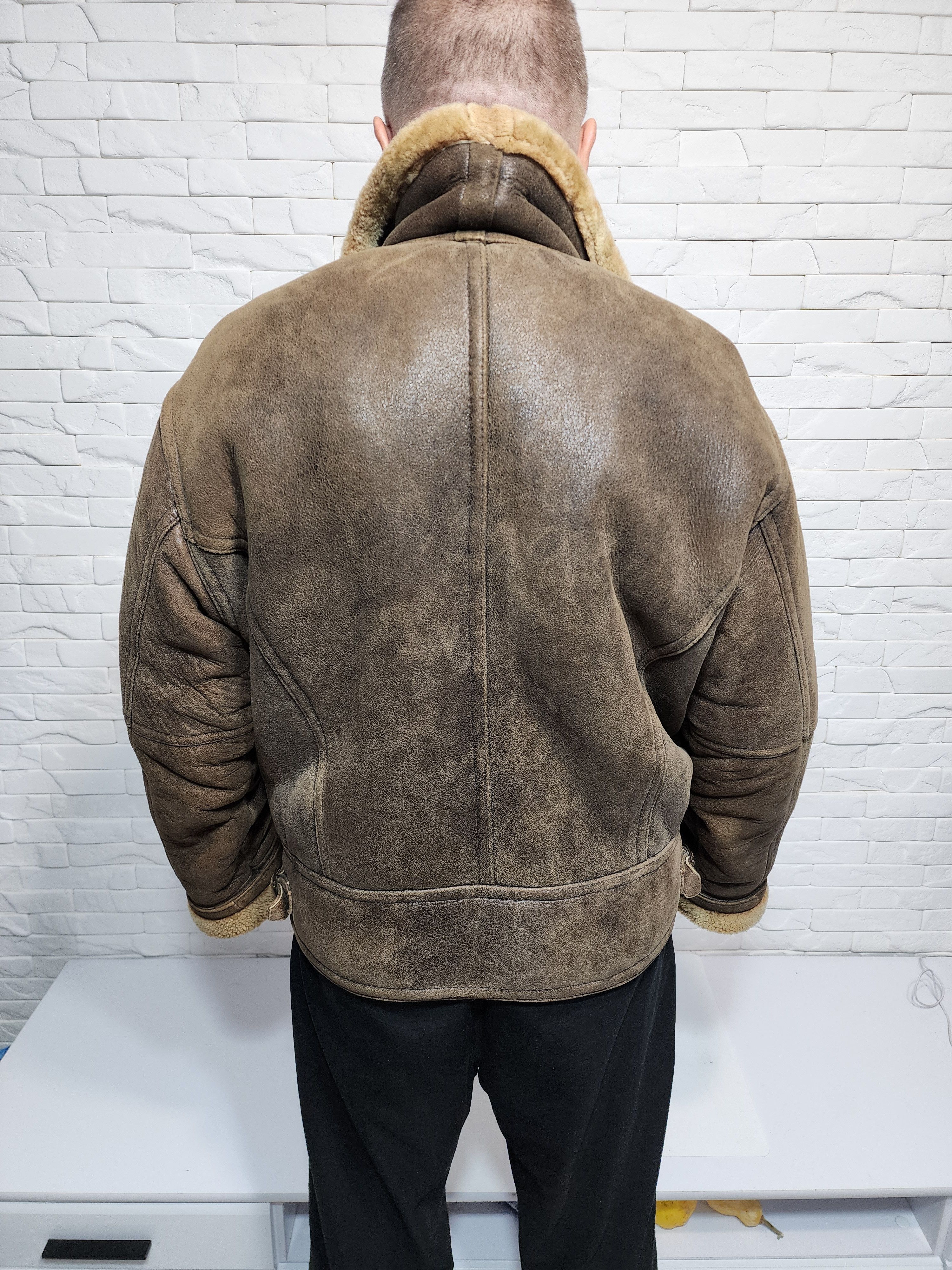 Genuine Leather Men's Brown Sheepskin Coat: Genuine Fur Jacket Size US L / EU 52-54 / 3 - 5 Thumbnail