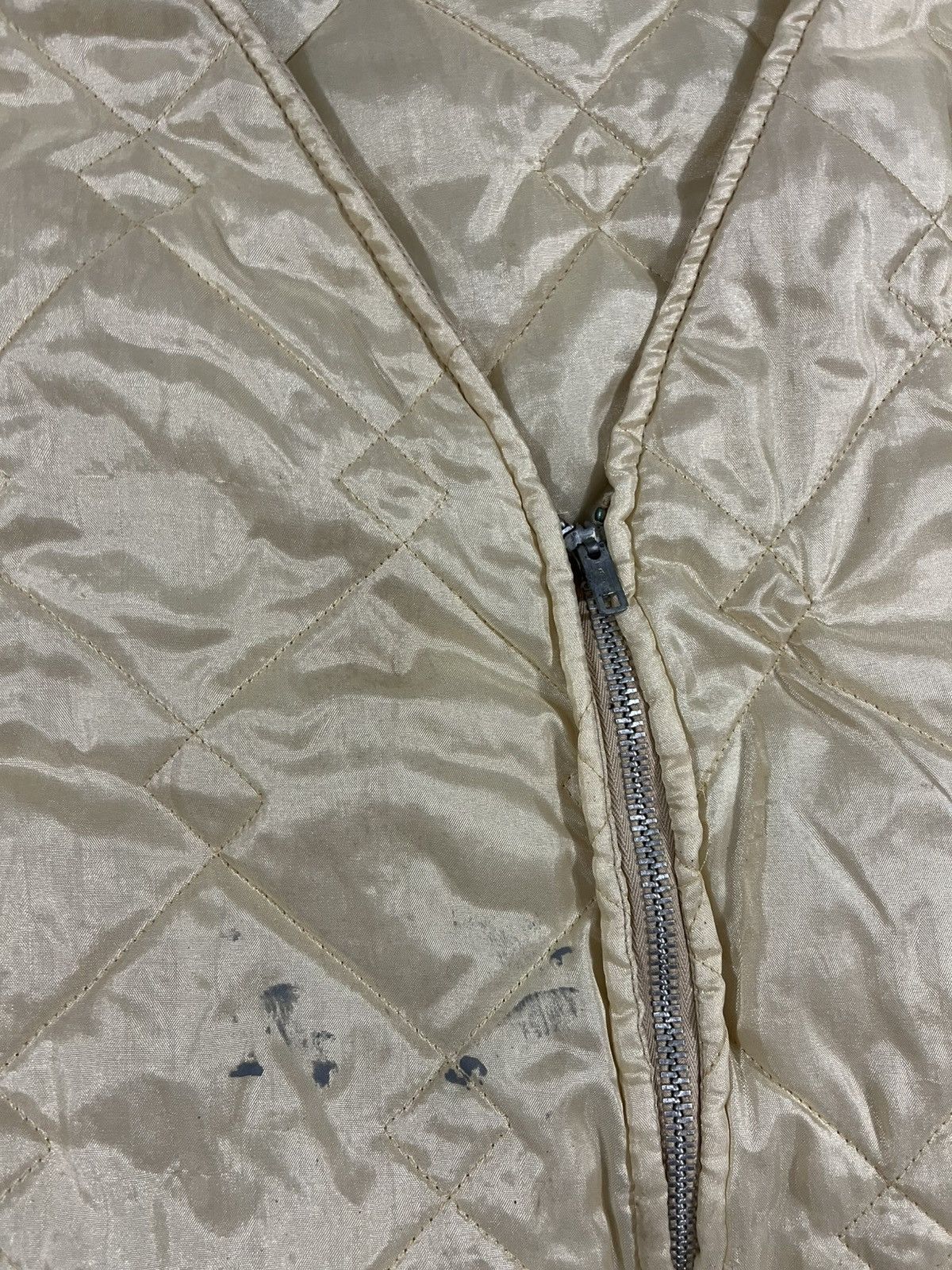 Vintage Vintage 60s Ivory Quilted Nylon Vest Size US M / EU 48-50 / 2 - 3 Thumbnail