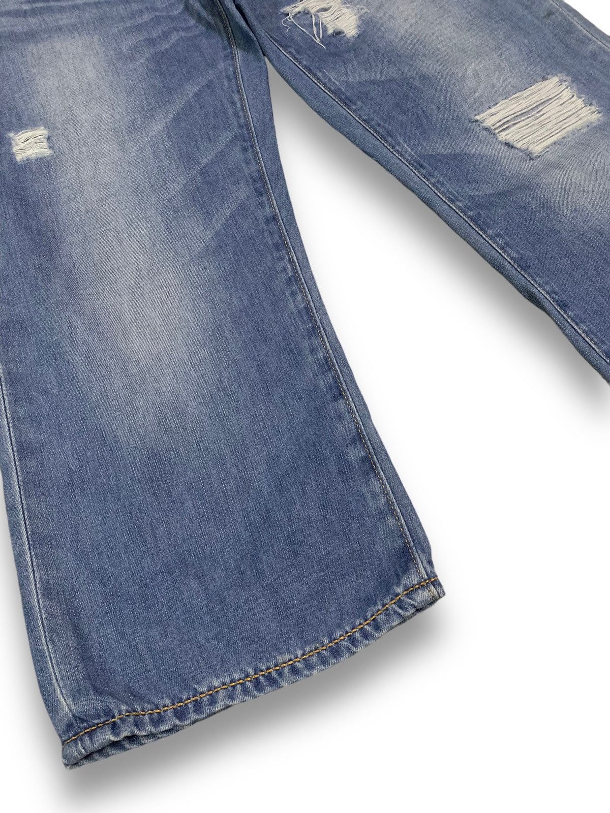 Levi's Vintage Clothing Vintage Levis 502 Blue Wash Distressed Denim Jorts Size US 31 - 9 Thumbnail