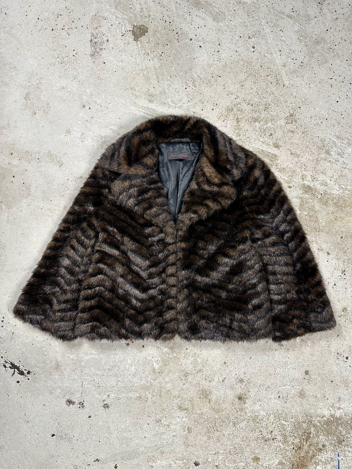 If Six Was Nine × Japanese Brand × Le Grande Bleu (L.G.B.) Vintage Y2K Faux Fur Brown Jacket Japanese Style Size US XS / EU 42 / 0 - 1 Thumbnail