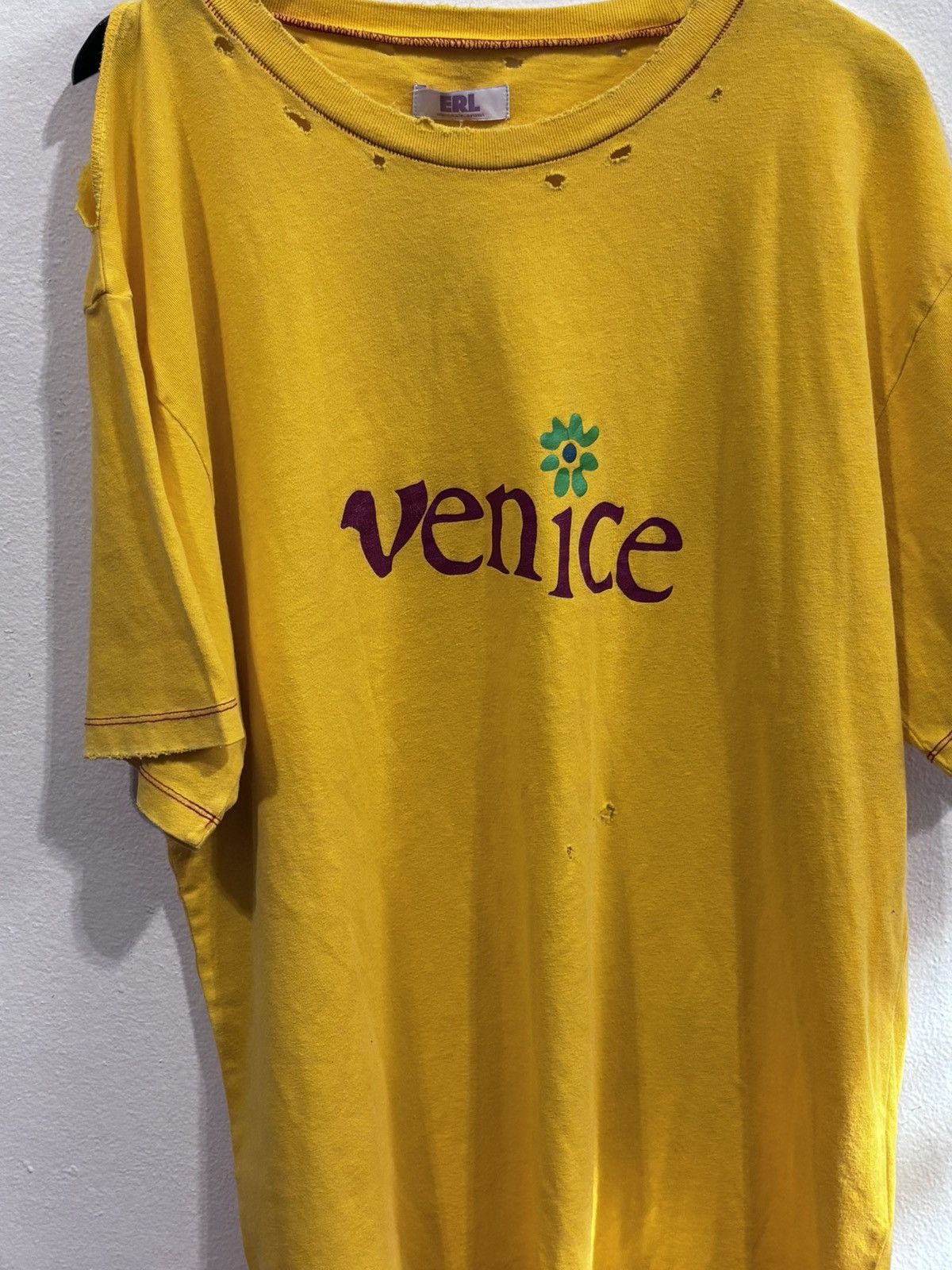 ERL ERL Venice Yellow Tee Size US XXL / EU 58 / 5 - 2 Thumbnail