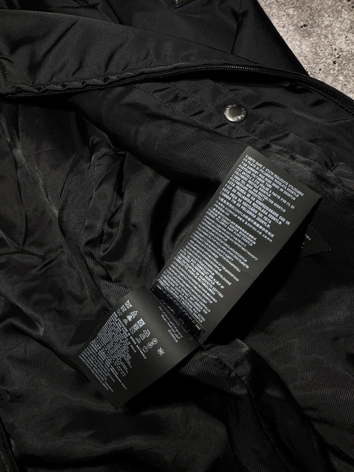 Prada Prada Nylon Bomber Jacket Black Rare Triangle Logo Size US M / EU 48-50 / 2 - 17 Thumbnail