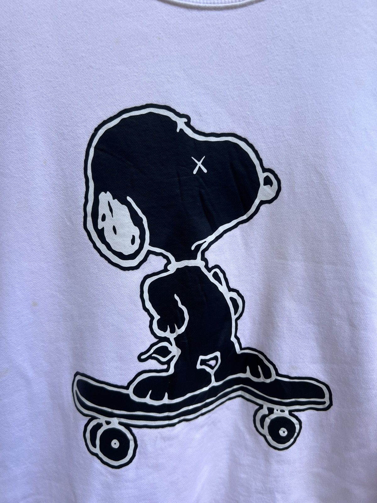 Kaws UT Uniqlo X Kaws X Peanuts Sweatshirts Size US L / EU 52-54 / 3 - 2 Thumbnail