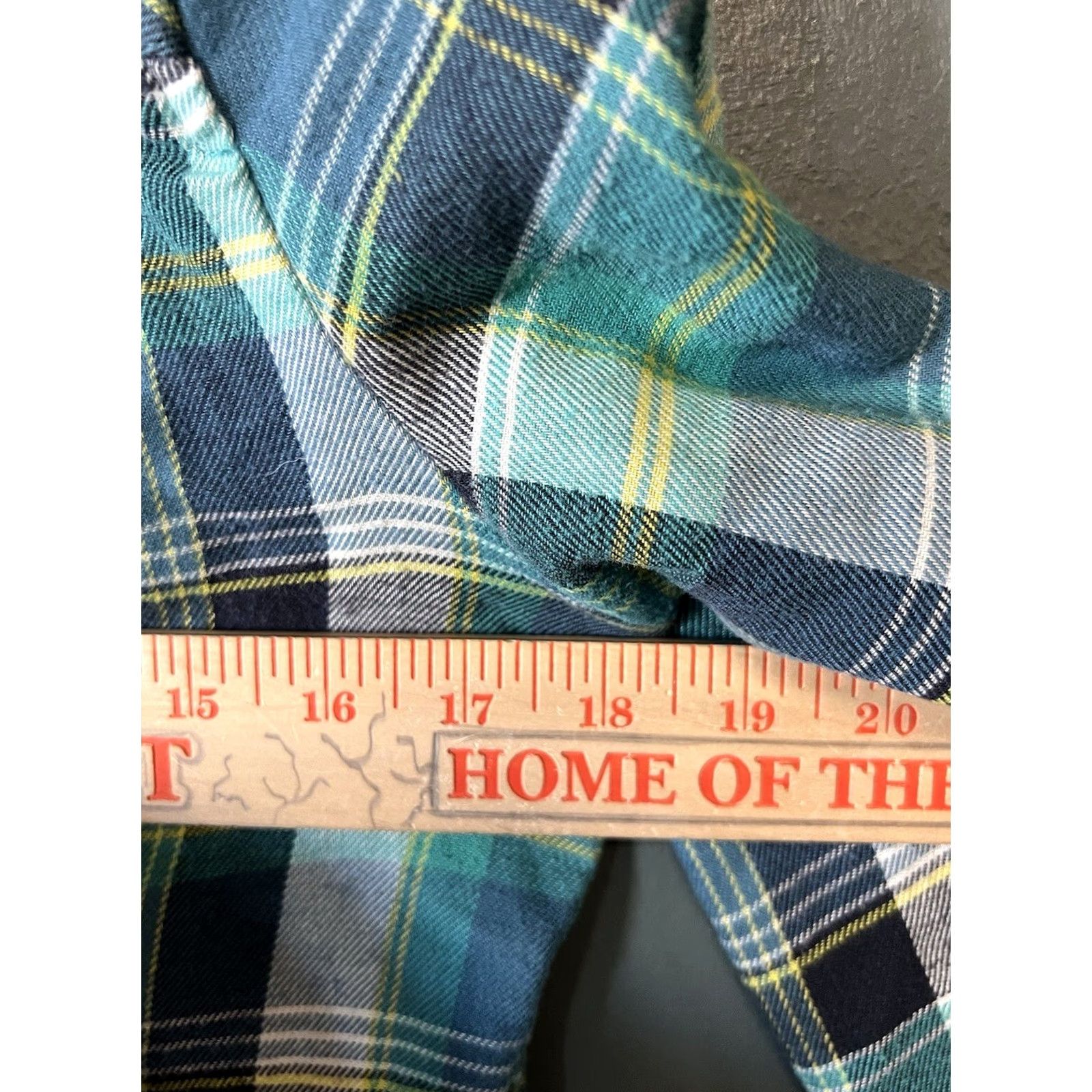 Marmot VINTAGE Marmot Womens Green Long Sleeve Button Up Outdoor Flannel XS Button-Up Collared Basic Womens XS Green Outdoor Flannel Marmot Shirt Size XS / US 0-2 / IT 36-38 - 4 Thumbnail