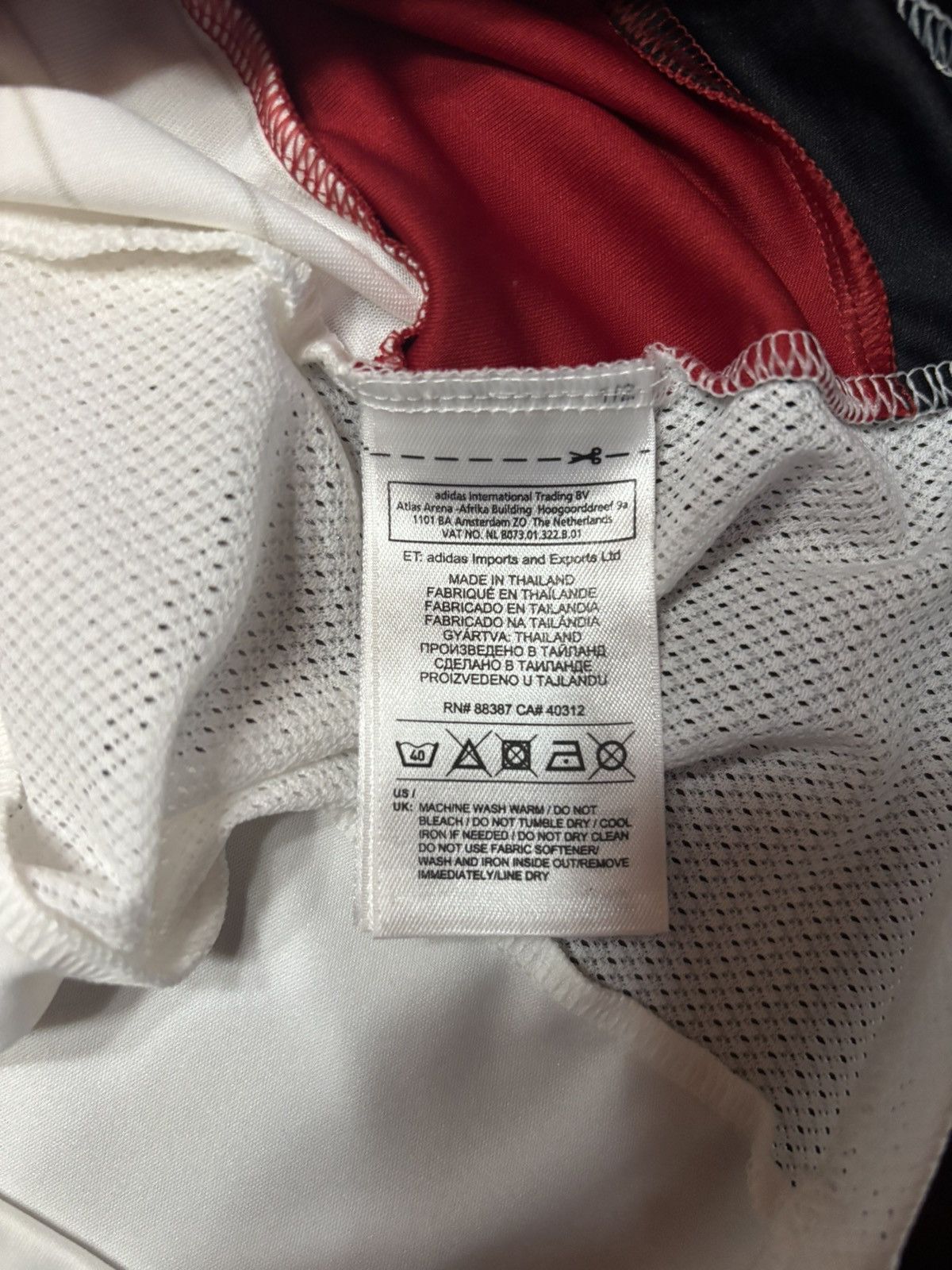 Adidas AC Milan 2014/15 Away Jersey Size US L / EU 52-54 / 3 - 4 Thumbnail