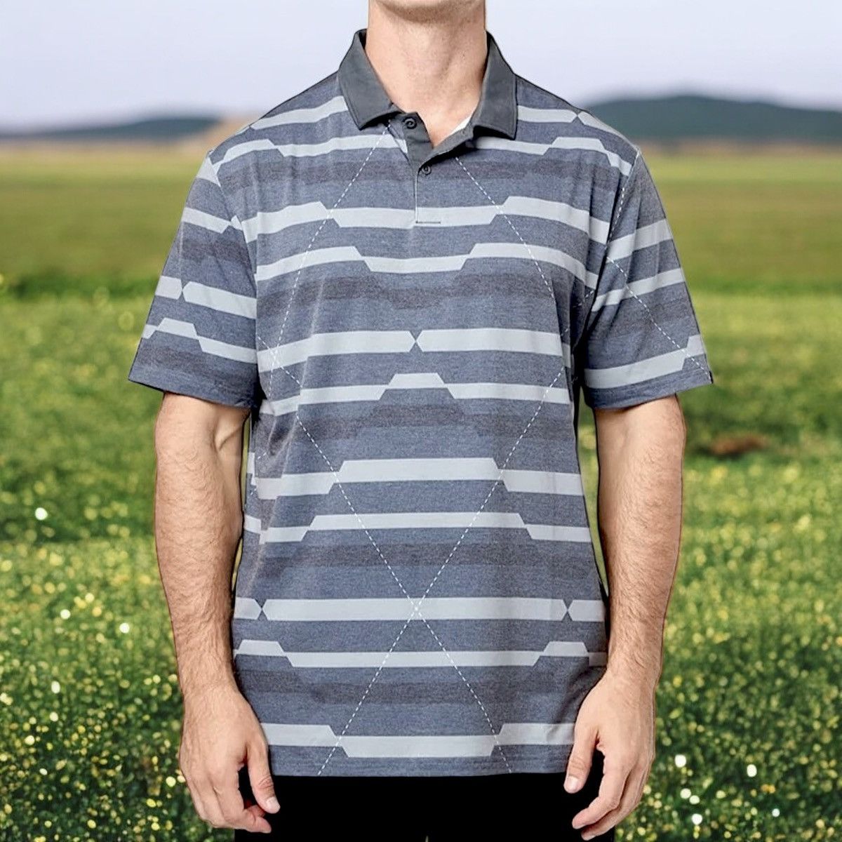 Oakley Oakley Golf Men’s Fractured Argyle Short Sleeve Shirt Sz M Size US M / EU 48-50 / 2 - 1 Thumbnail