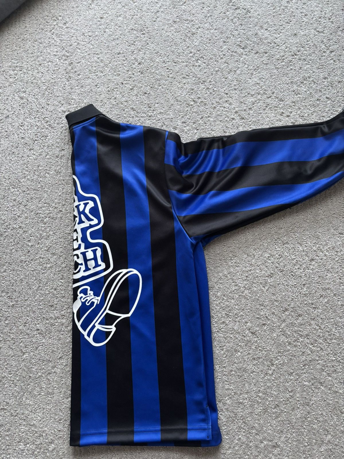 Other Black Eye Patch Jersey Size US L / EU 52-54 / 3 - 4 Thumbnail
