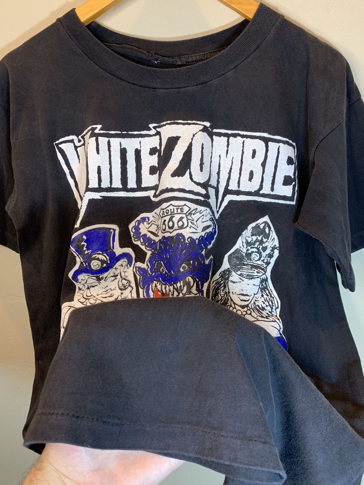 Band Tees *RARE* Vintage White Zombie Devil Music Single Stitch Shirt Size US M / EU 48-50 / 2 - 5 Thumbnail