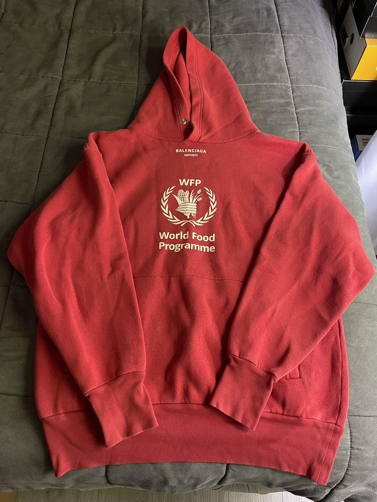 Pre-owned Balenciaga World Food Programme Red Hoodie