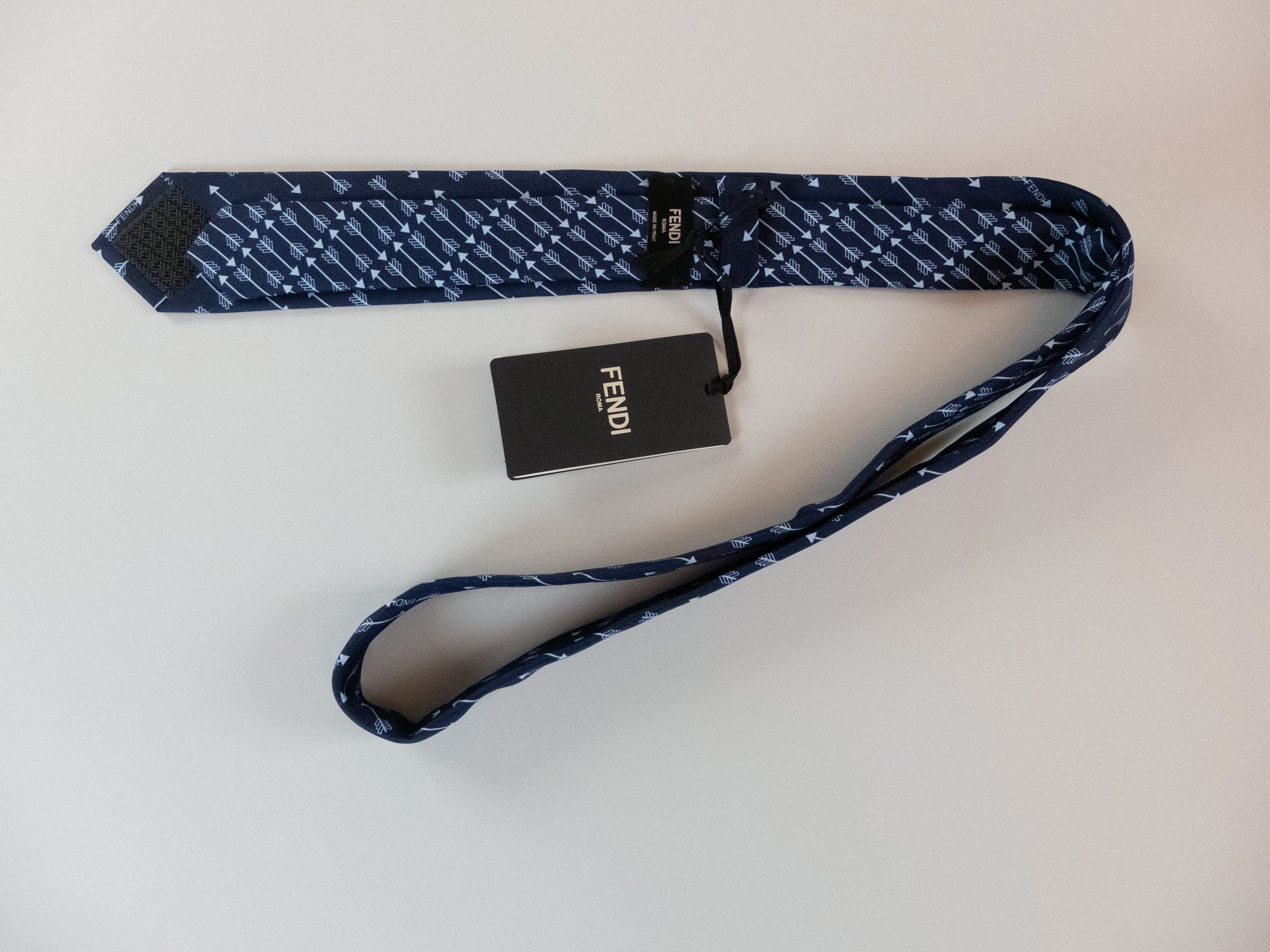 Fendi FENDI navy blue arrow & logo print skinny silk tie NWT Size ONE SIZE - 5 Thumbnail